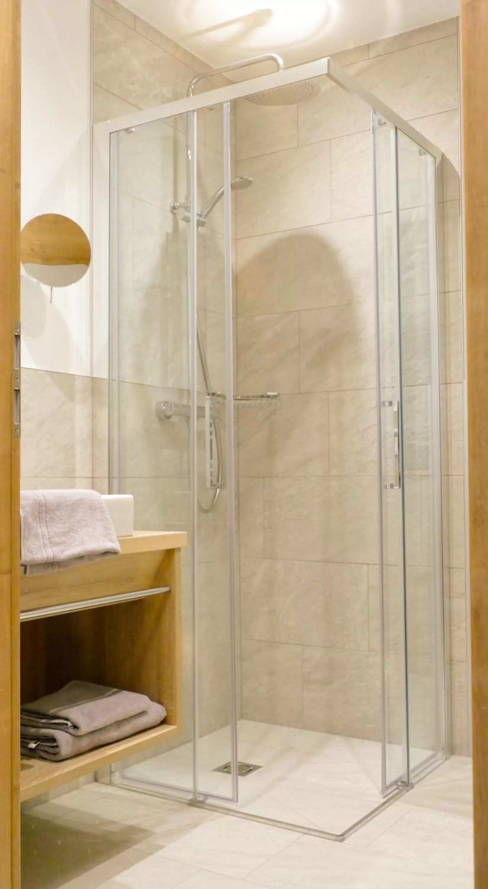 Bathroom in Hotel Landgasthof Lell