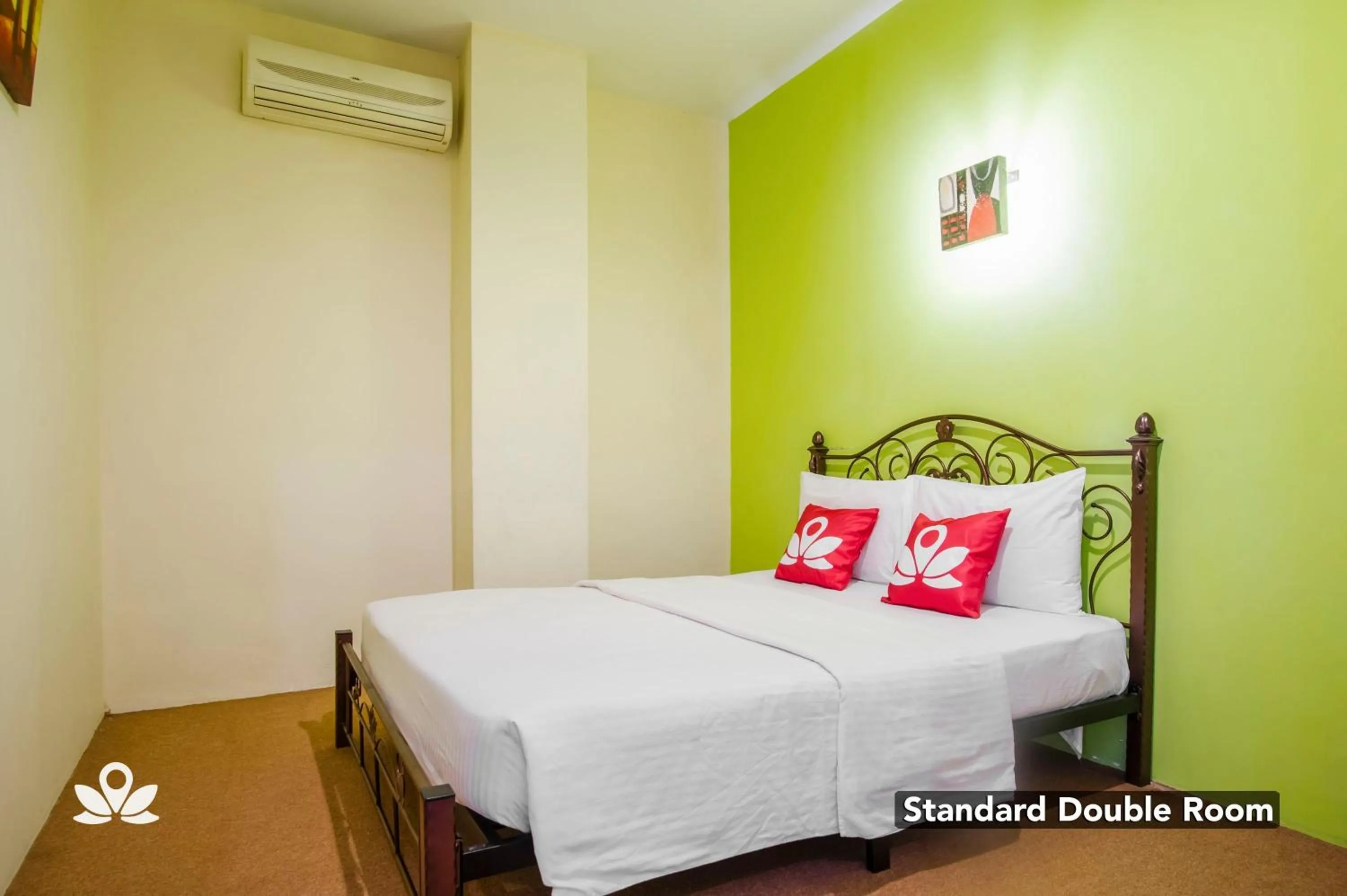 Bed in The Explorers Guesthouse and Hostel