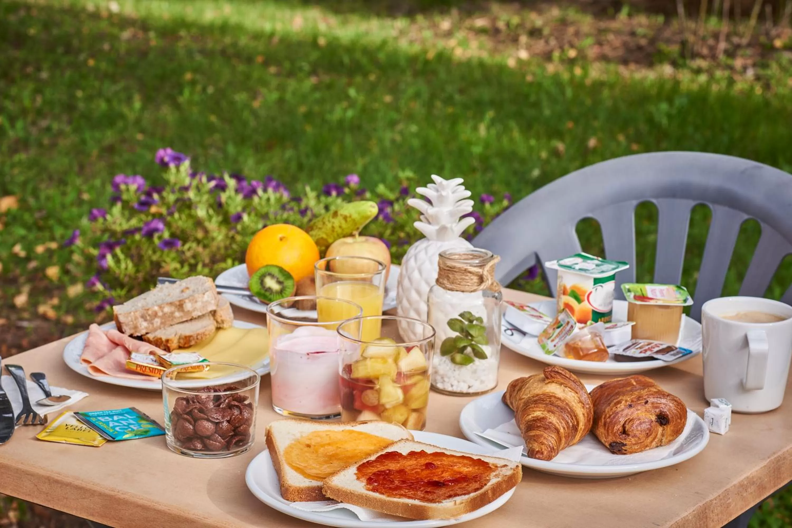 Property building in Kyriad Direct Epinal