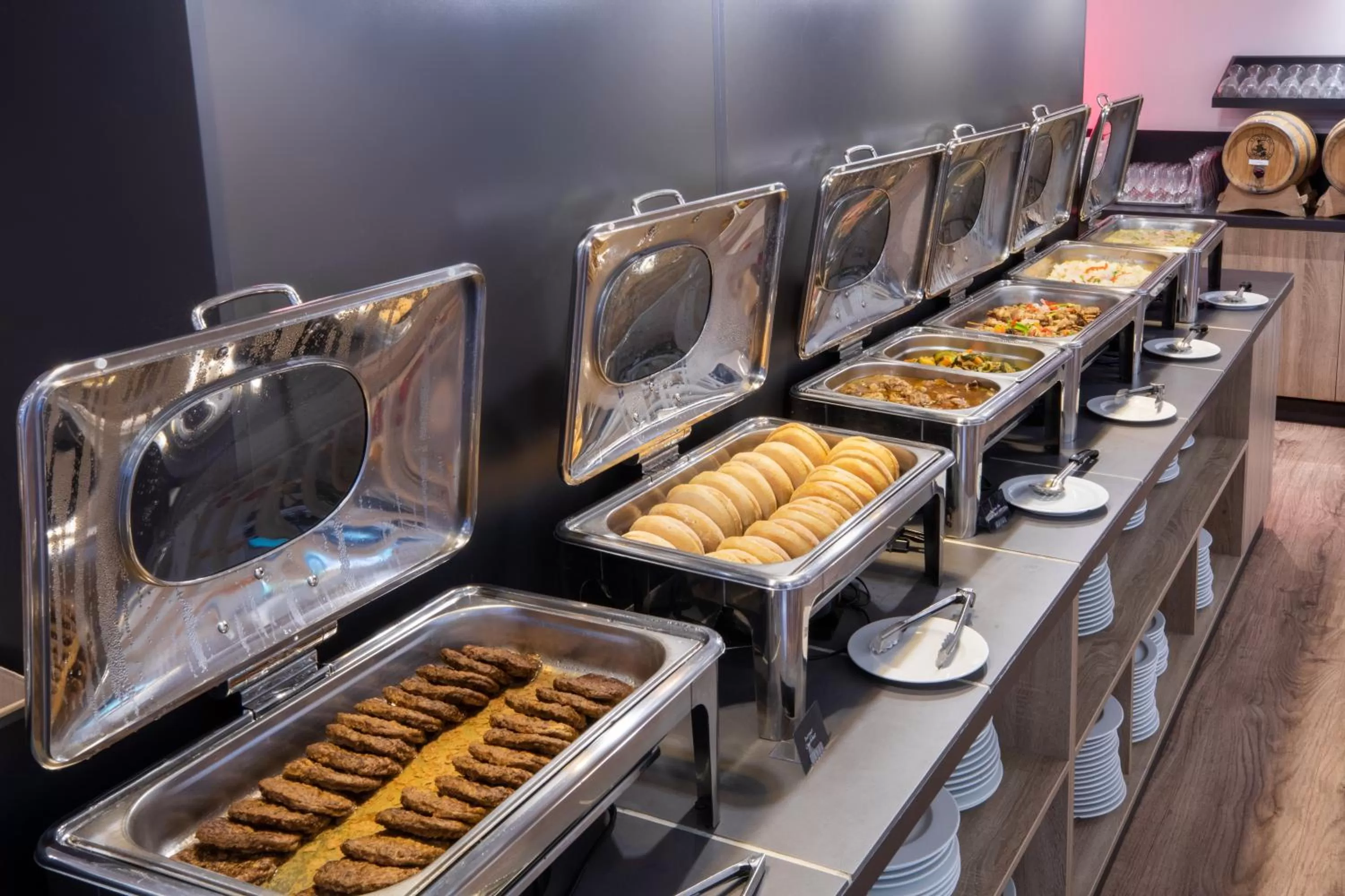 Breakfast in SOWELL HOTELS Mont Blanc et SPA