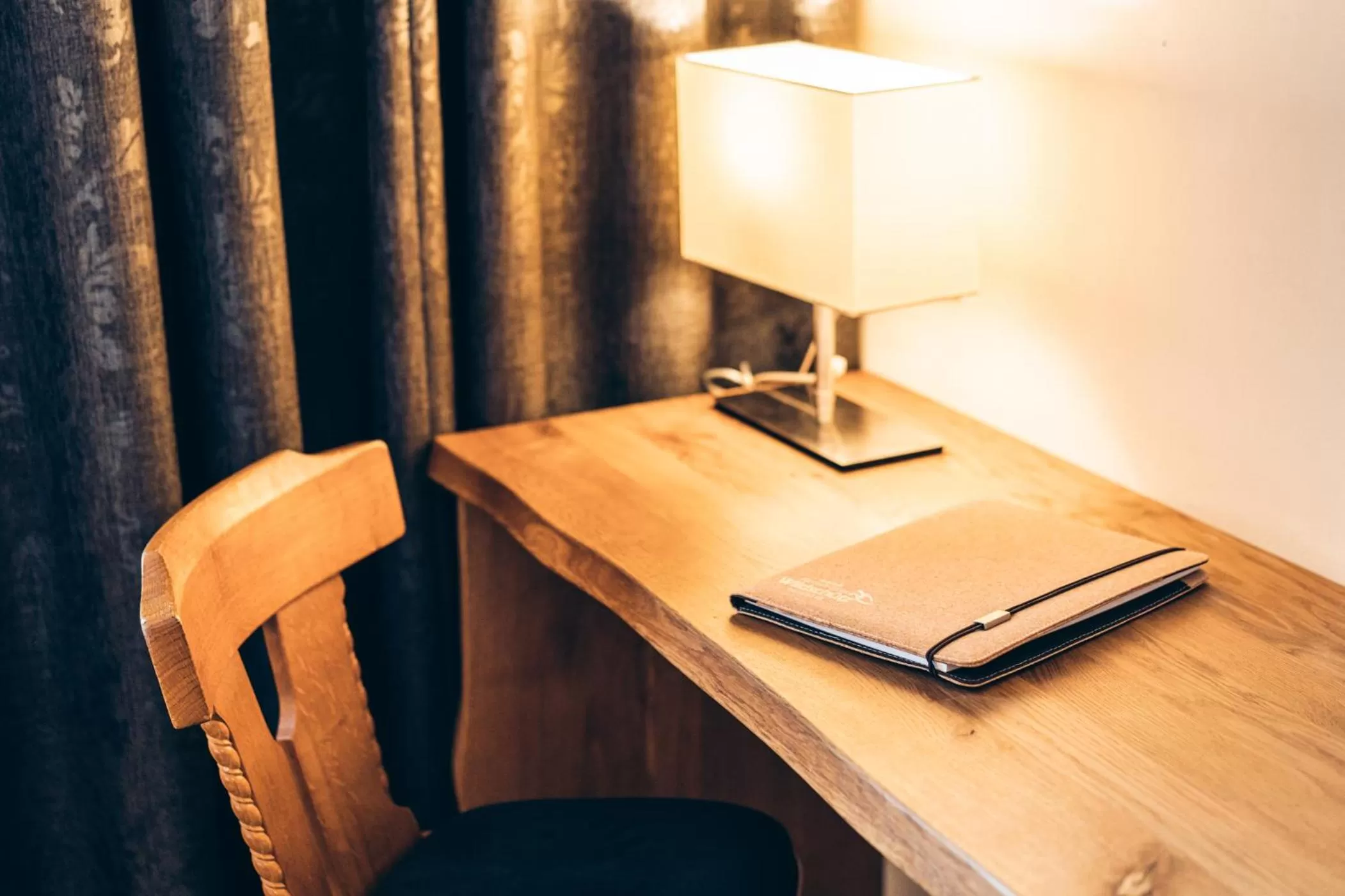 hair dresser in Aktivhotel Wildschütz