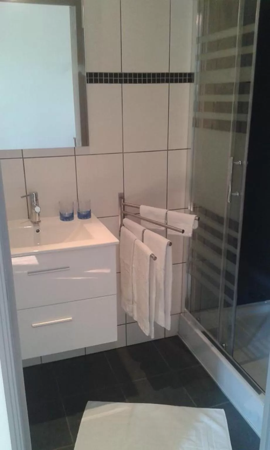 Shower in La Sauldre