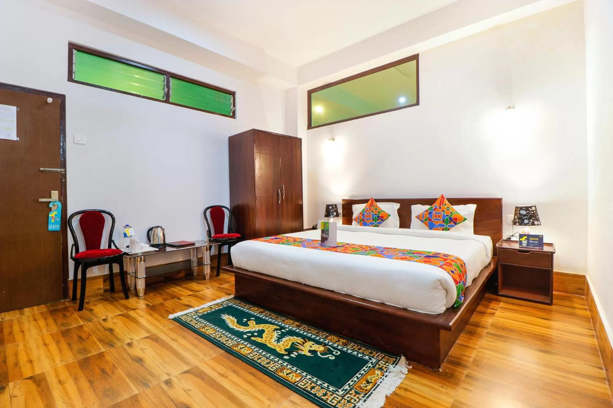 Seating area in FabHotel Greenery View Middle Lingding ICAR Road