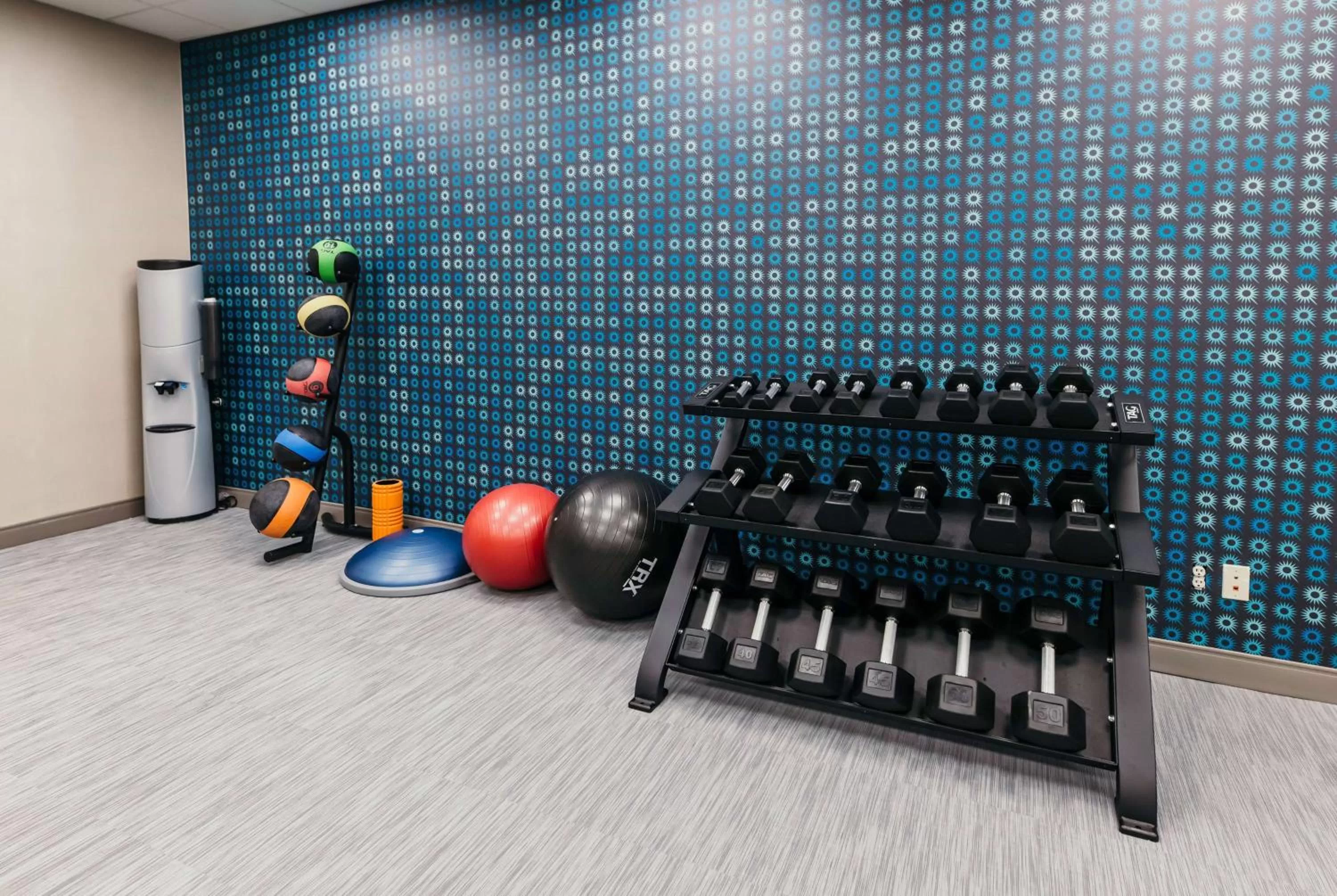 Fitness centre/facilities in La Quinta Inn & Suites by Wyndham Ankeny IA - Des Moines IA