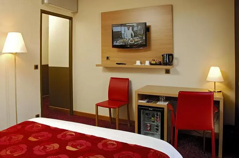 Superior Single Room in Hôtel Tour Maje Superior Single Room in Hôtel Tour Maje