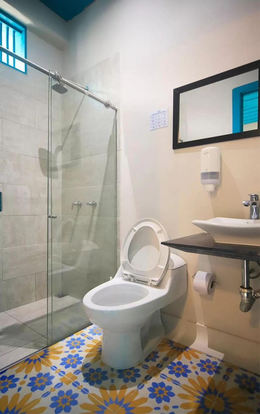 Bathroom in Casa de las Dos Palmas