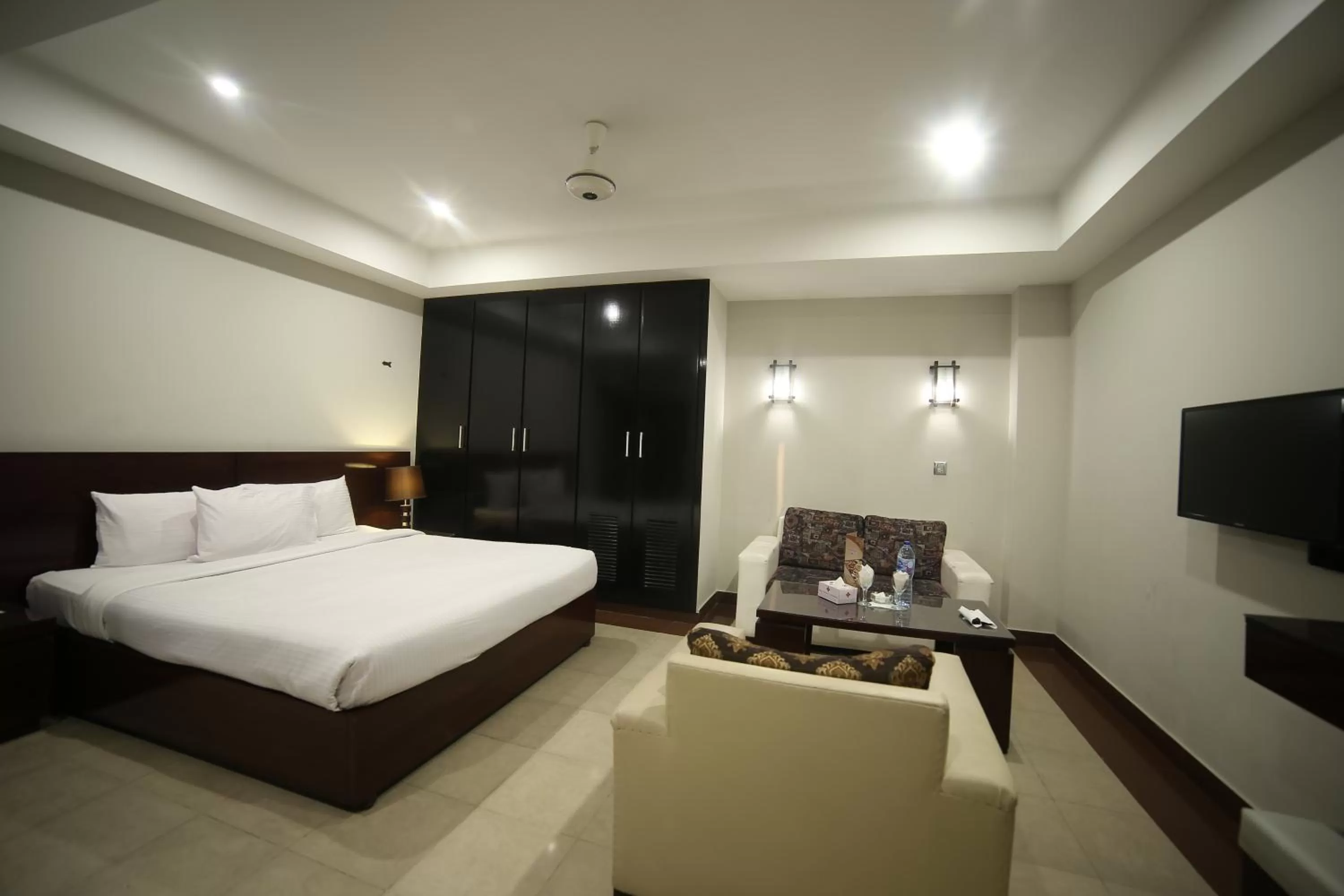 Bedroom in Hotel Multan Continental