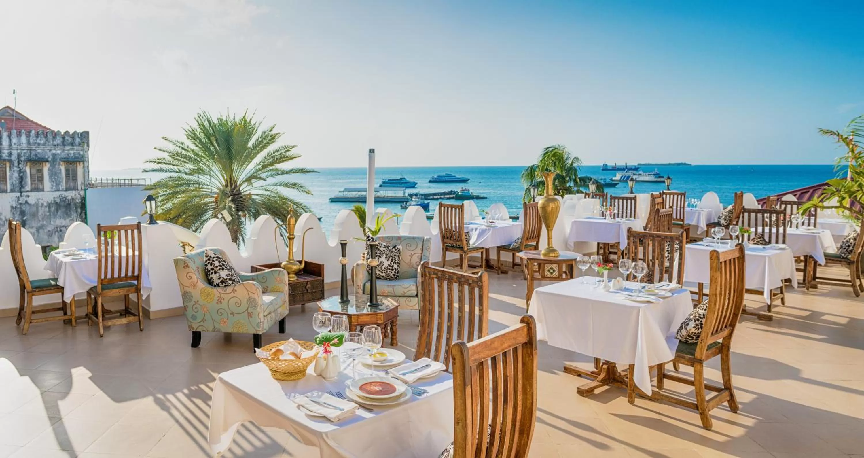 Restaurant/places to eat in The Seyyida Hotel and Spa