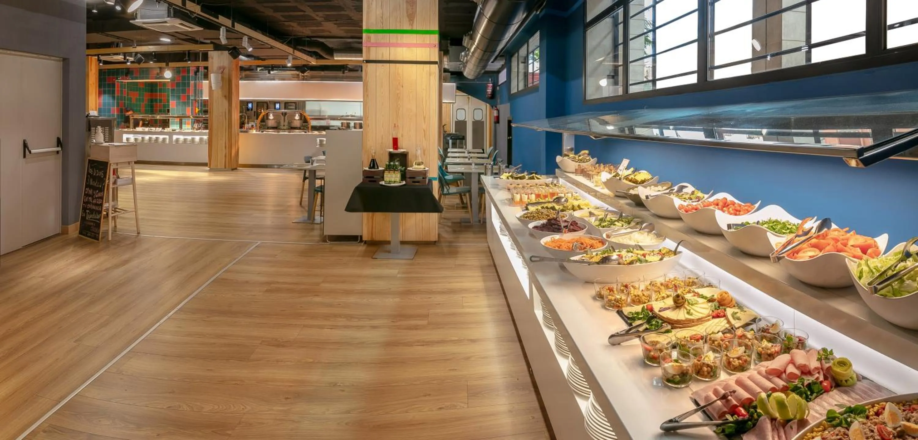 Food and drinks in Hotel Olympus