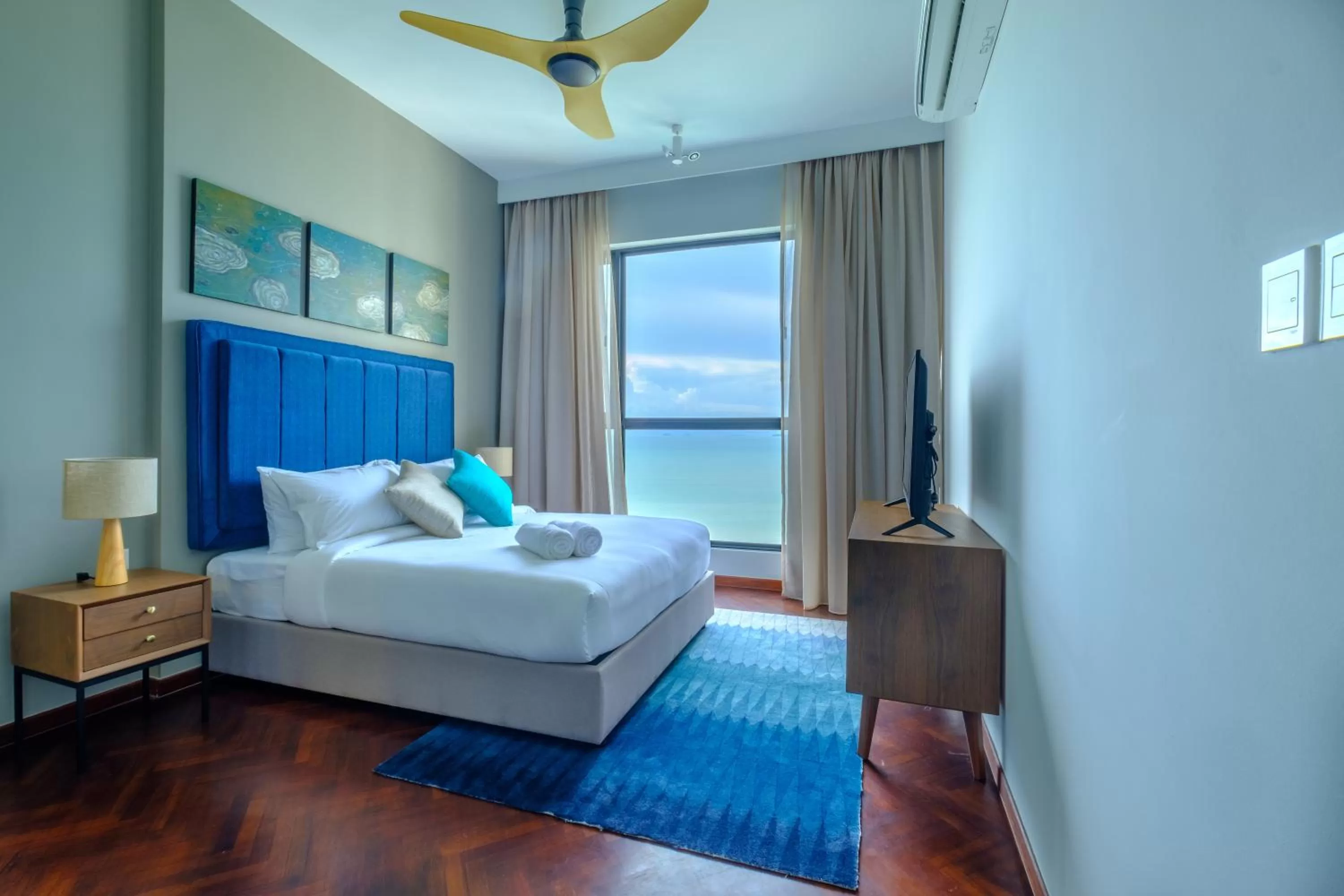 Bedroom, Bed in Tanjung Point Residences