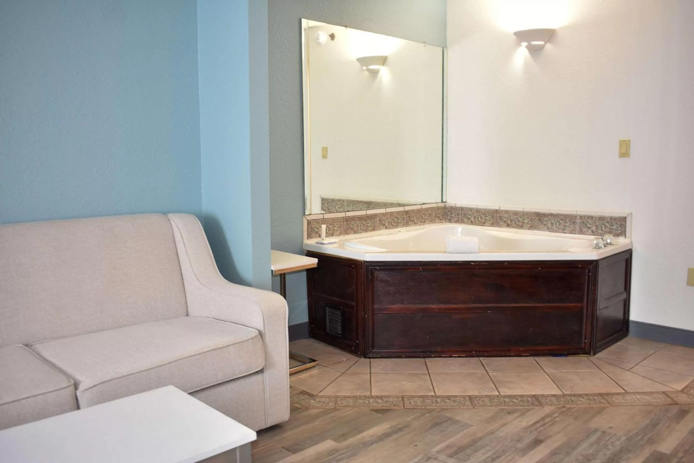 Bedroom in Clarion Pointe Vidalia - Lyons West