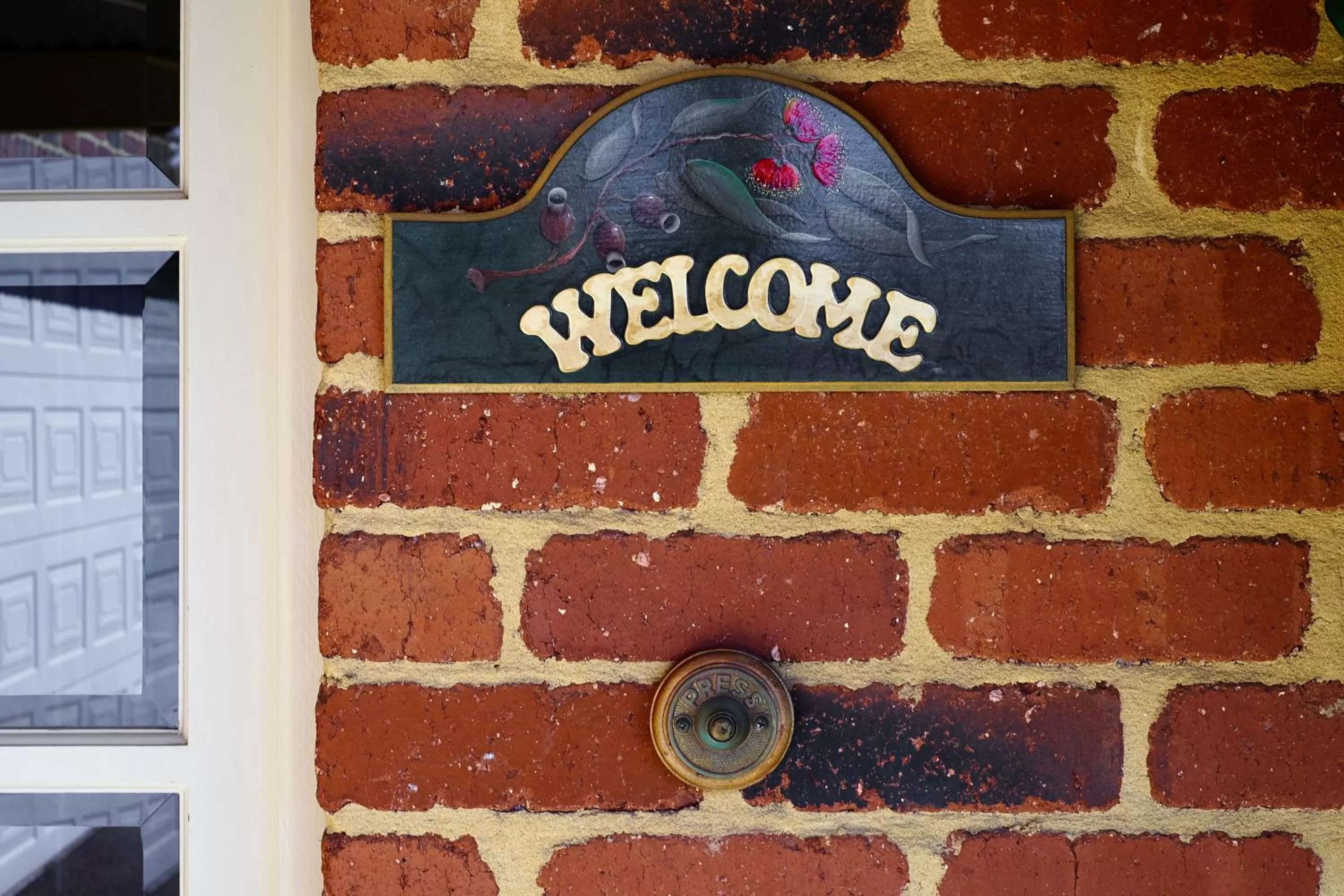 Logo/Certificate/Sign in Durham Lodge Bed & Breakfast