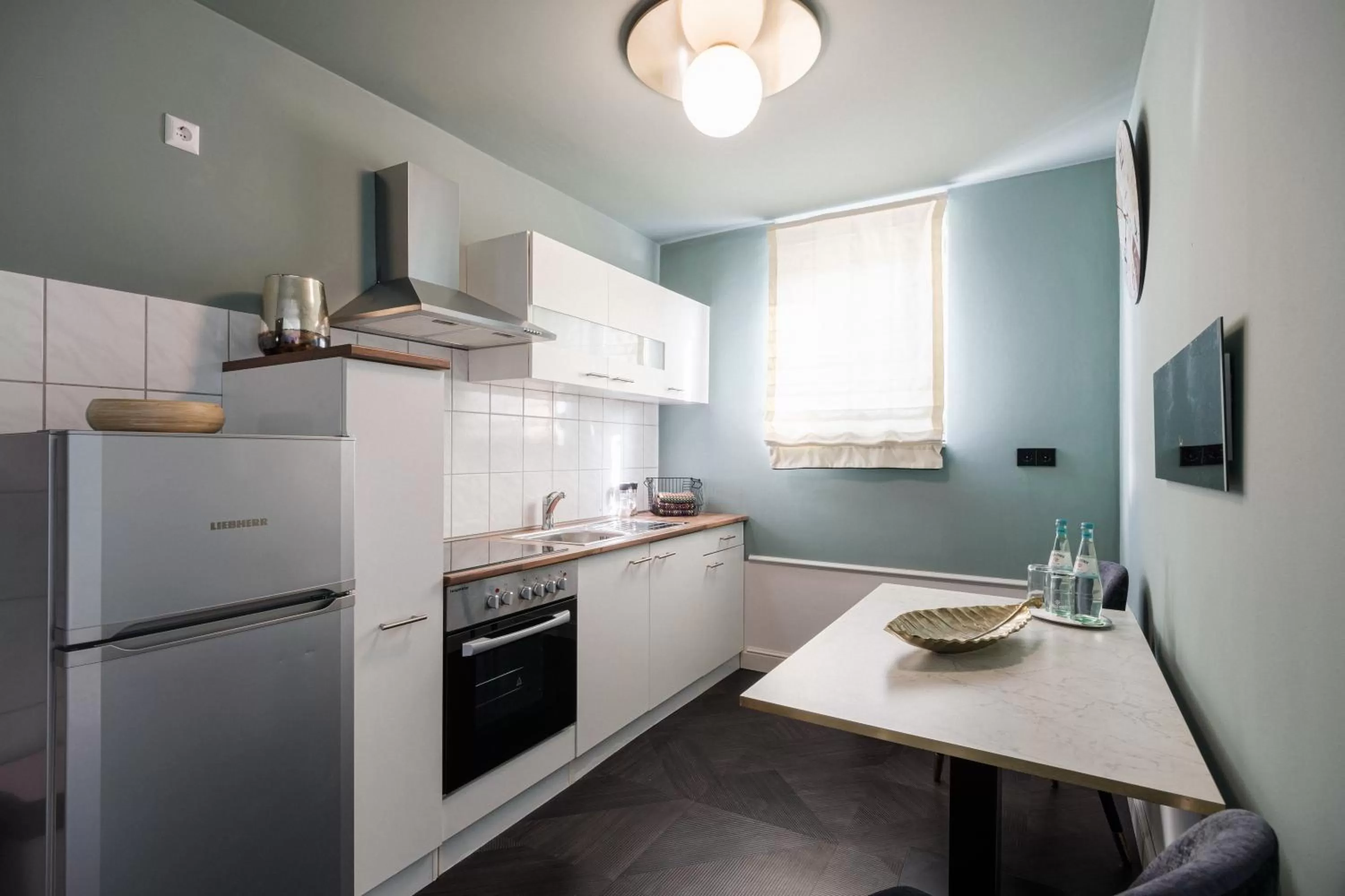 Kitchen or kitchenette in Mercure Hotel Pforzheim