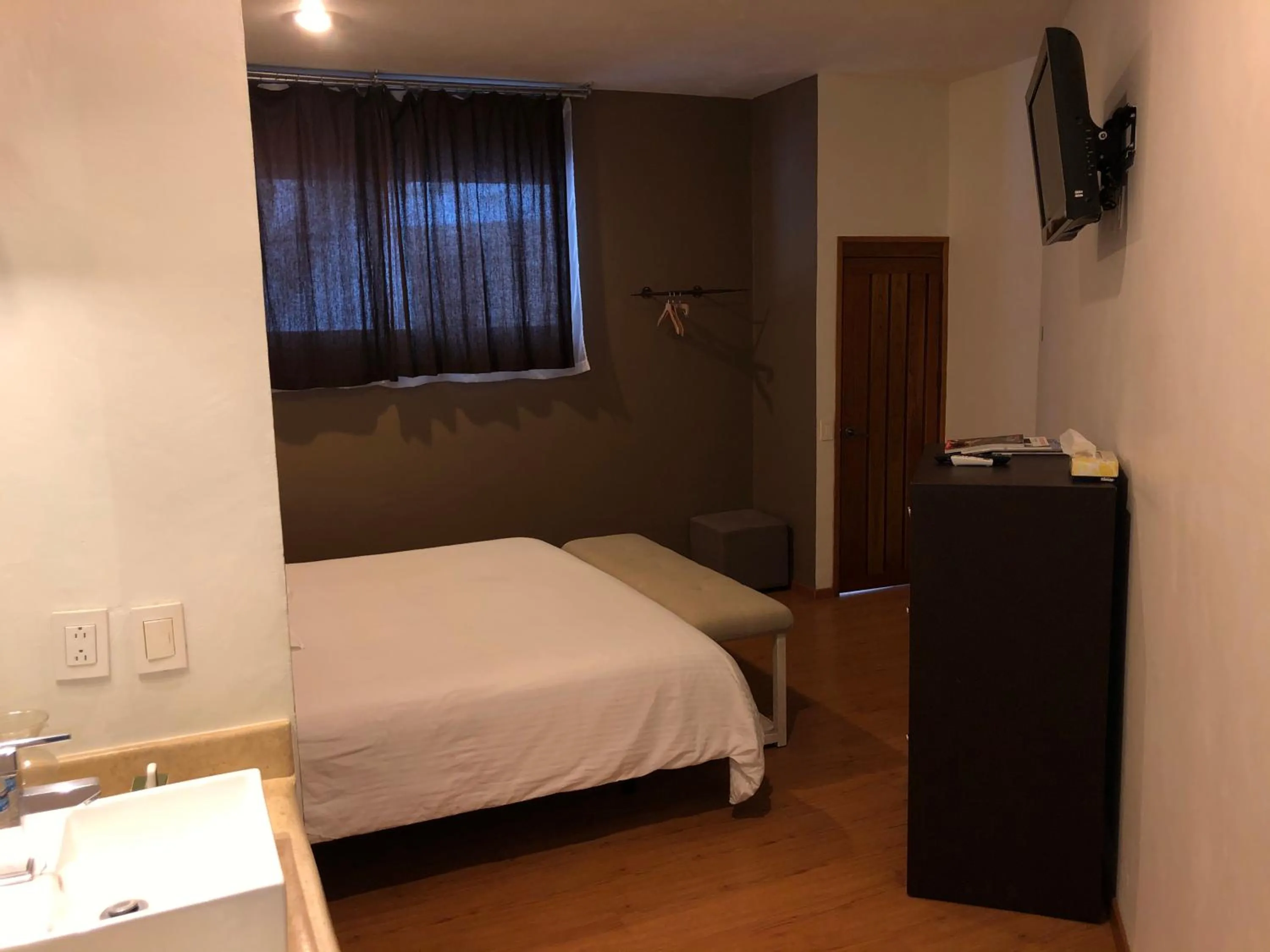 Photo of the whole room, Bed in Casa Mateo Hotel Boutique