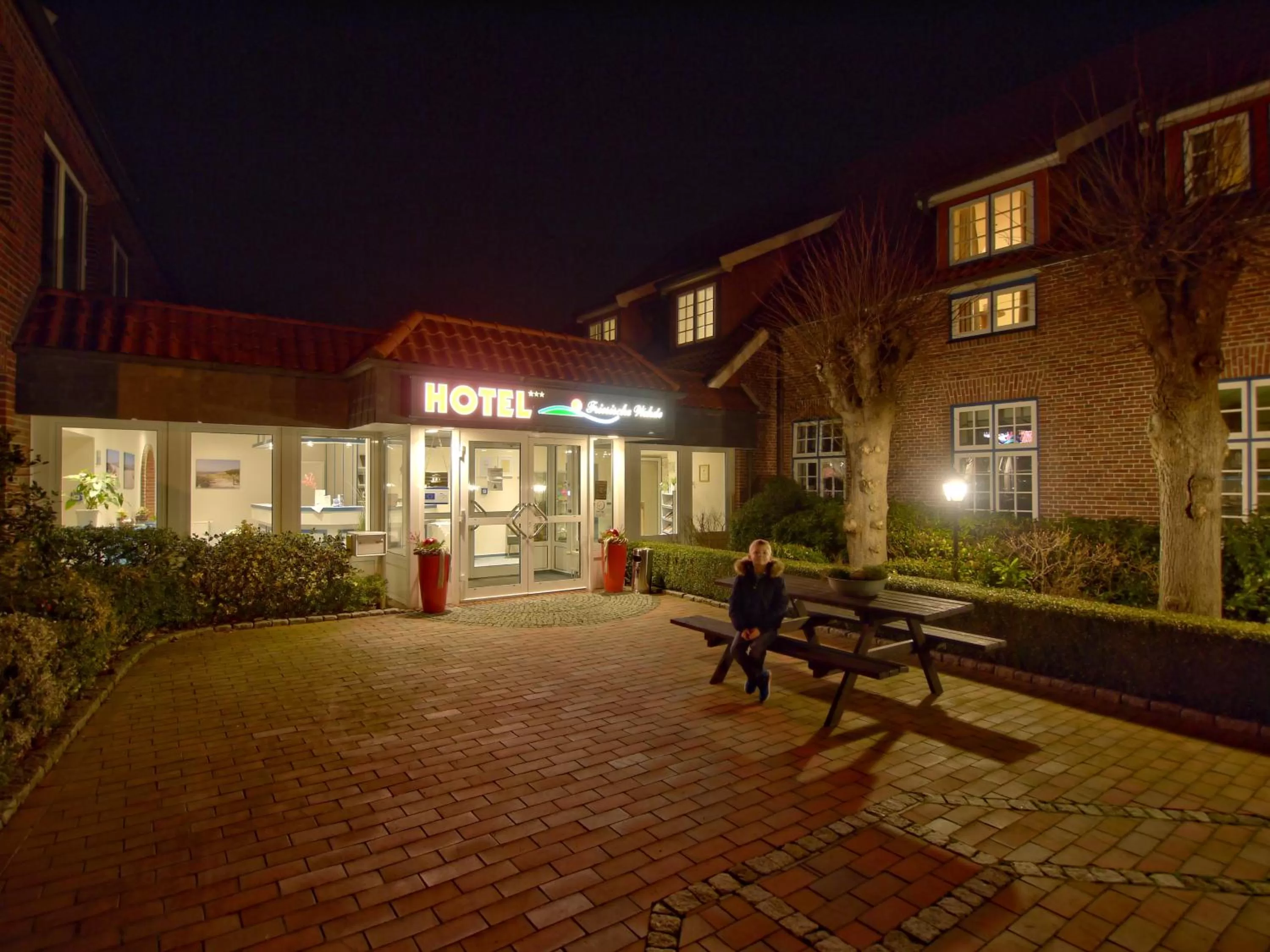 Facade/entrance in Hotel Friesische Wehde