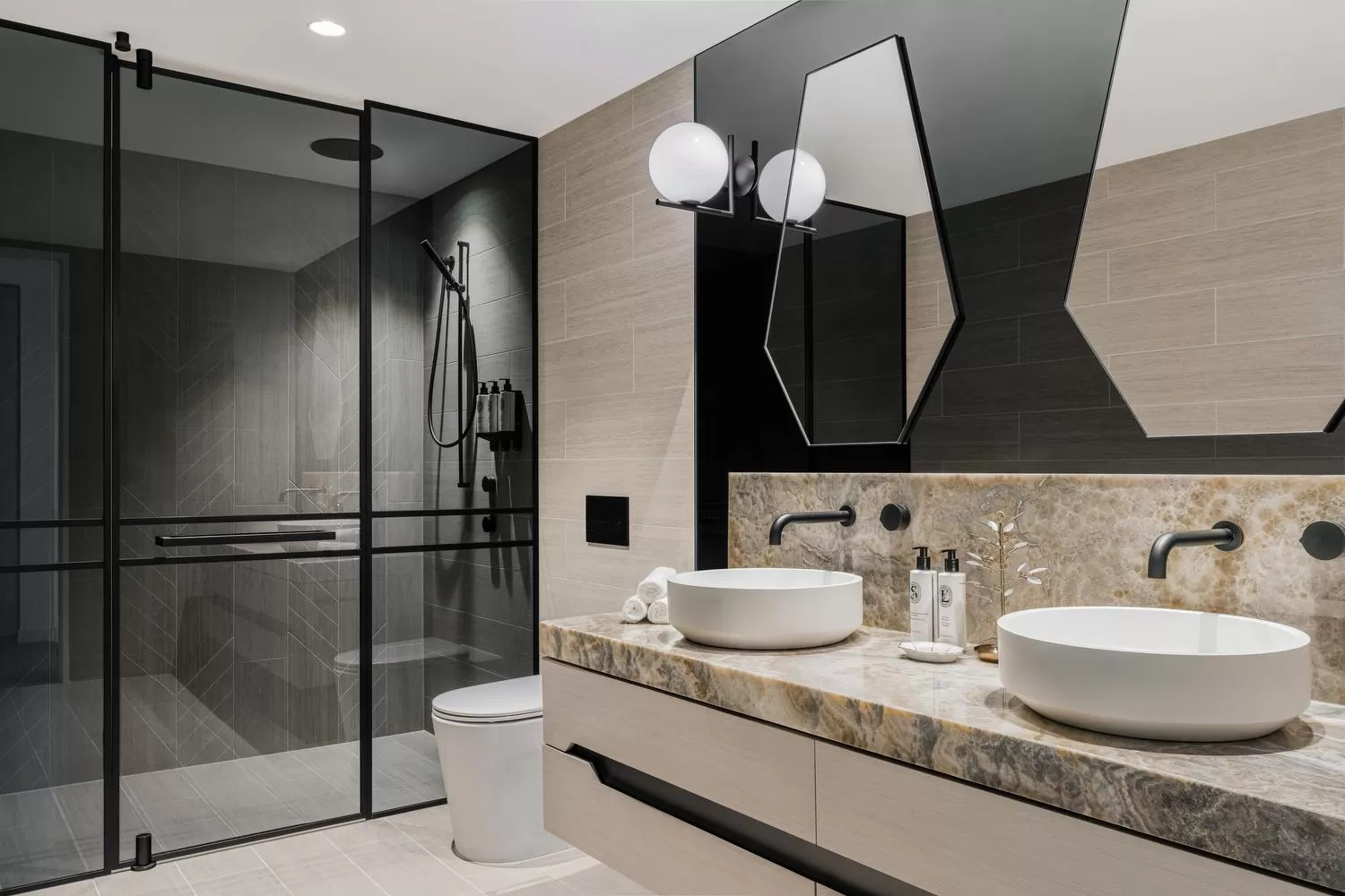 Shower in The Langham, Gold Coast and Jewel Residences
