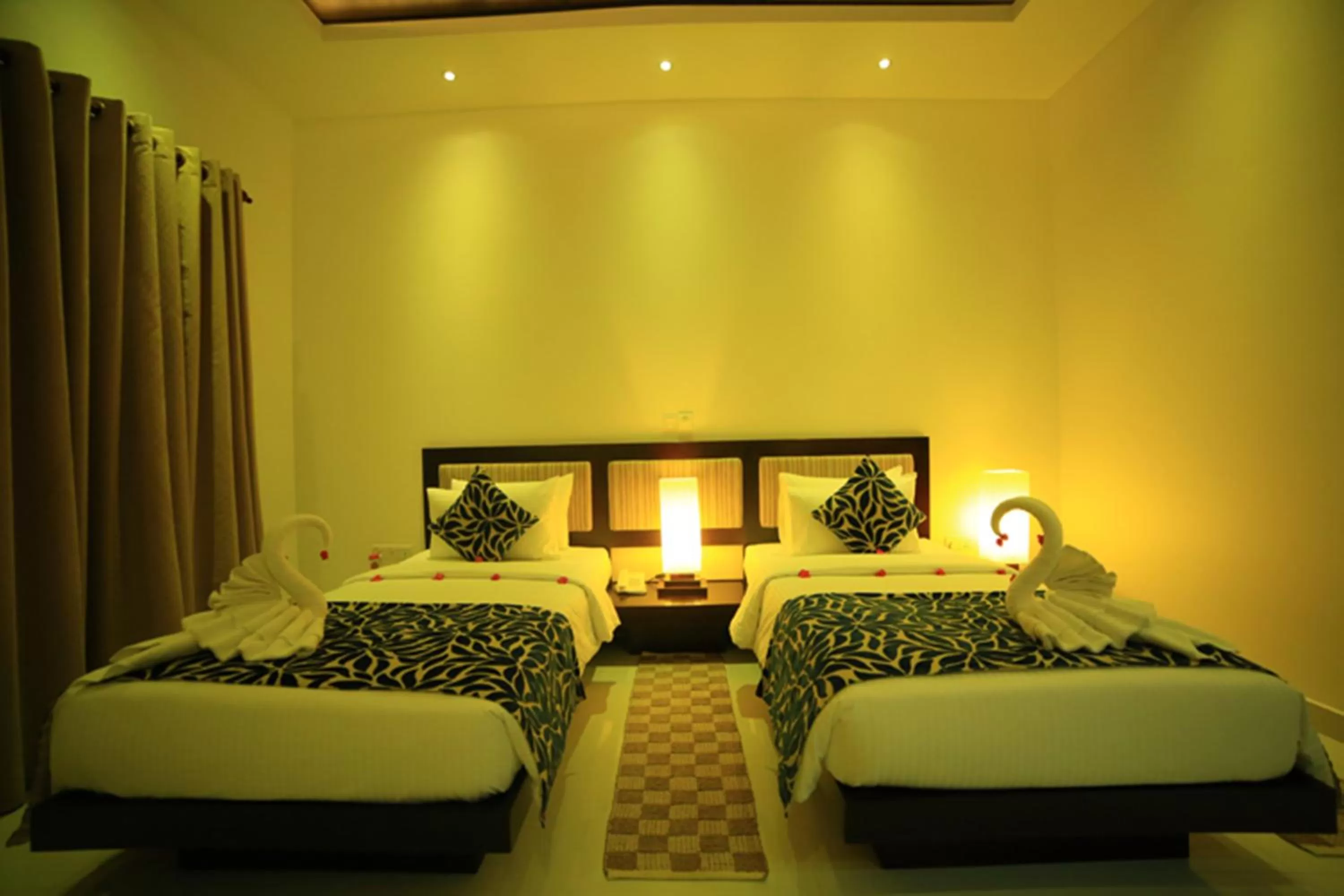 Bed in Ruins Chaaya Hotel