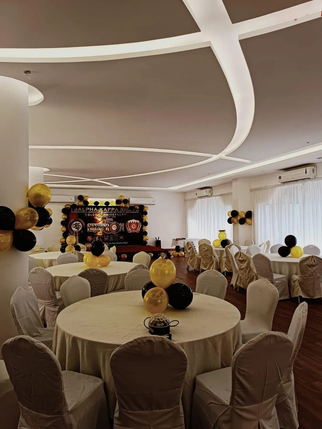 Banquet/Function facilities in Majestic Hotel