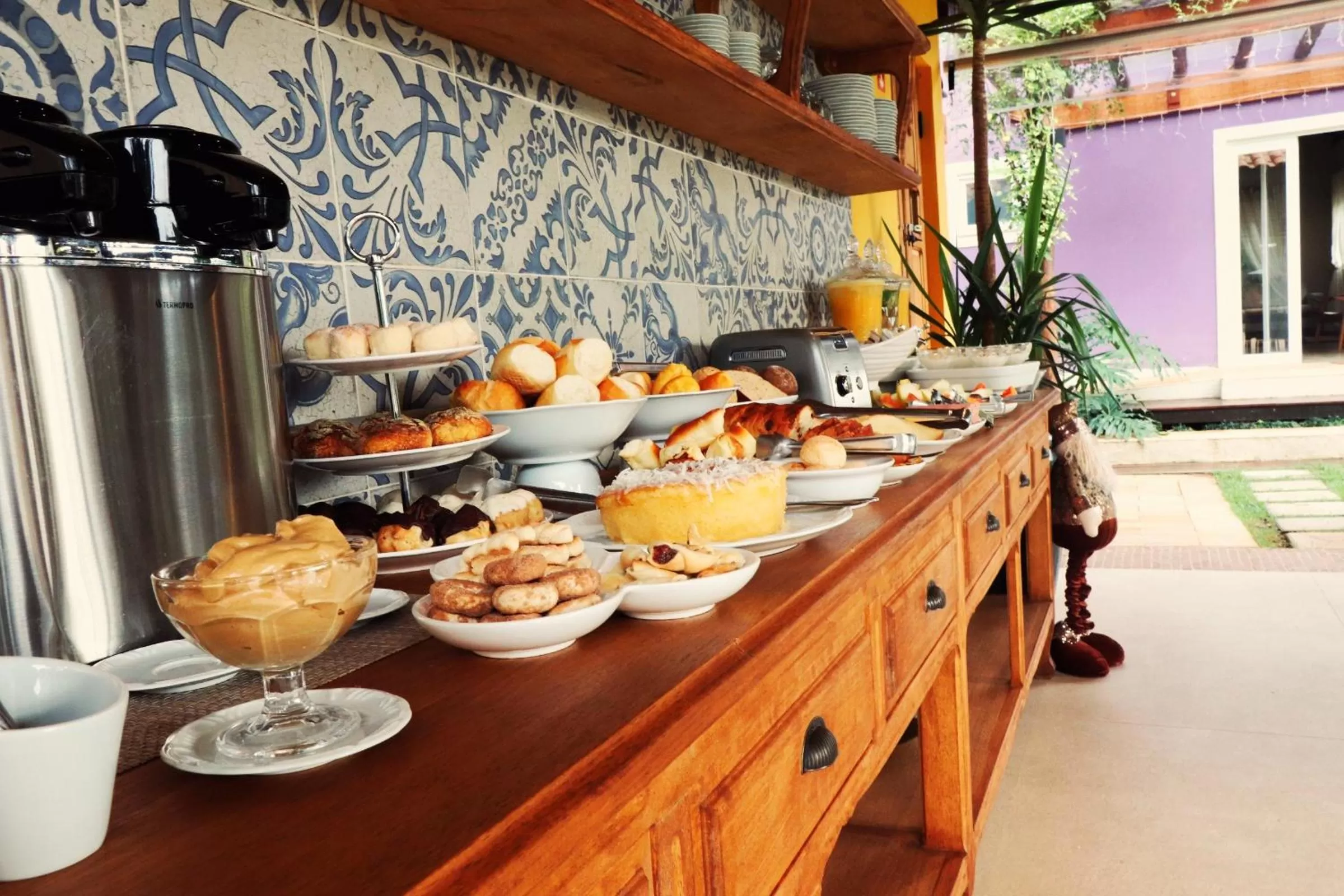 Breakfast in Pousada Santa Thereza