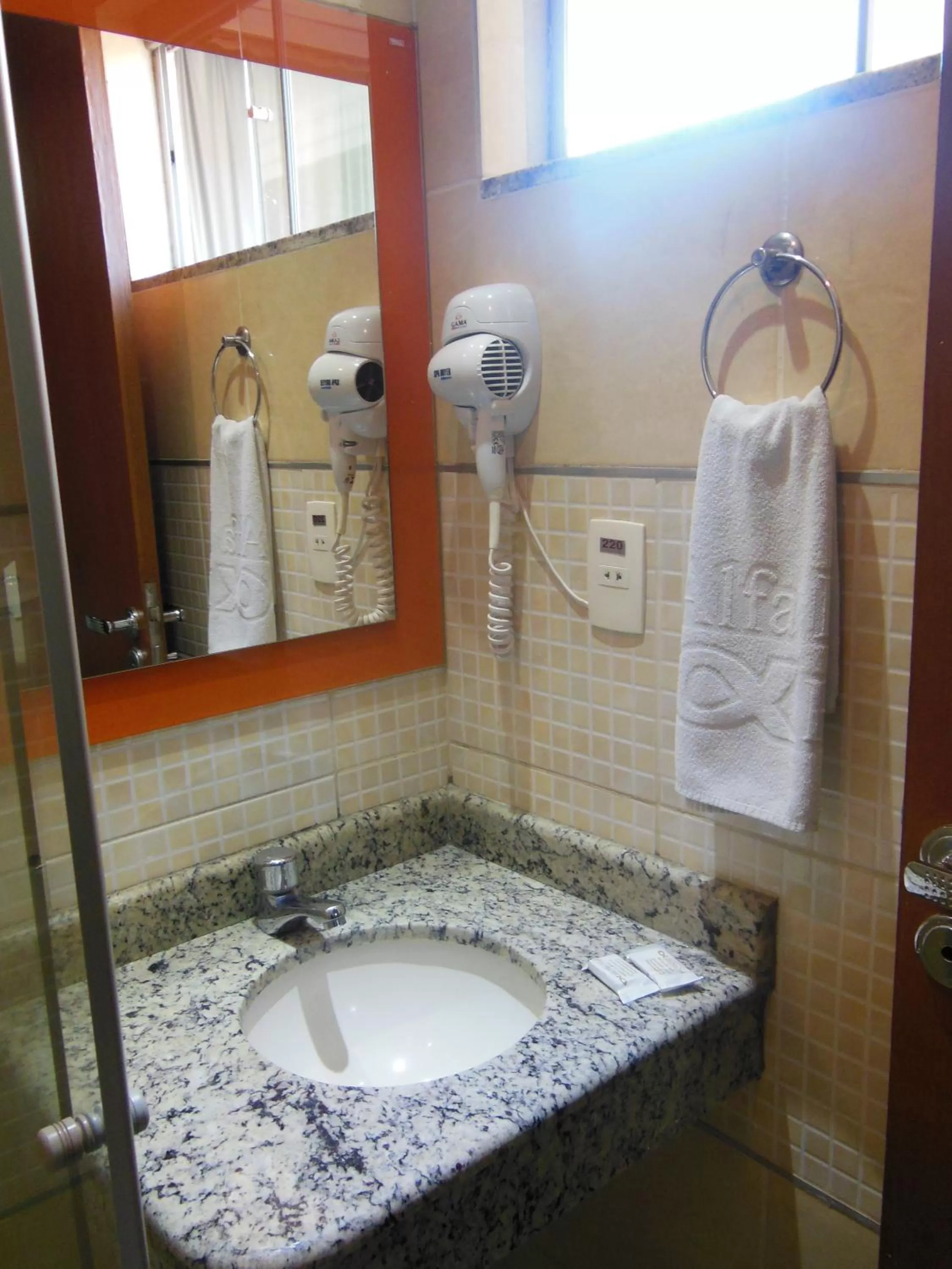 Toilet, Bathroom in Alfa Plaza Hotel