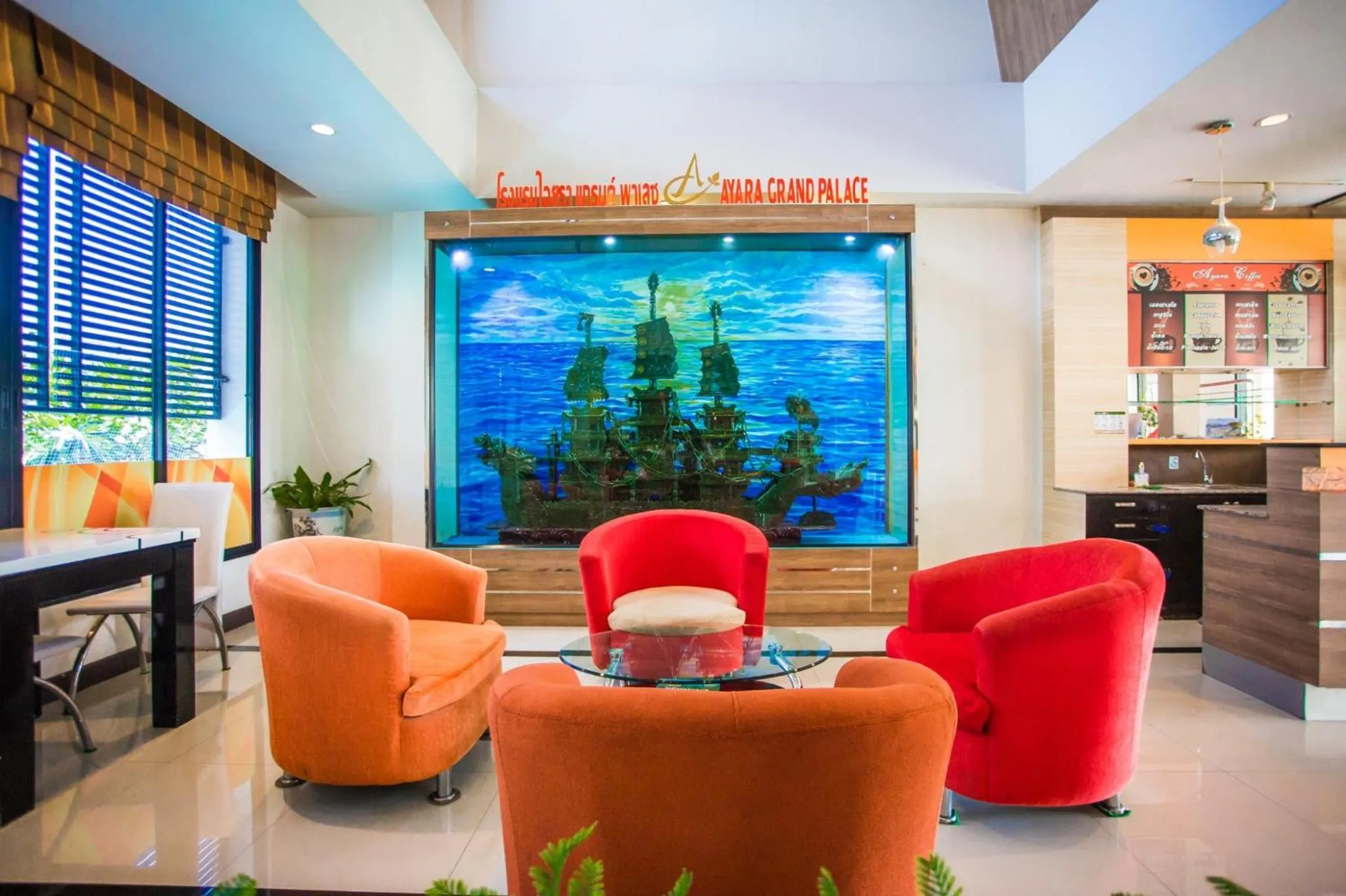 Seating area in Ayara Grand Palace Hotel