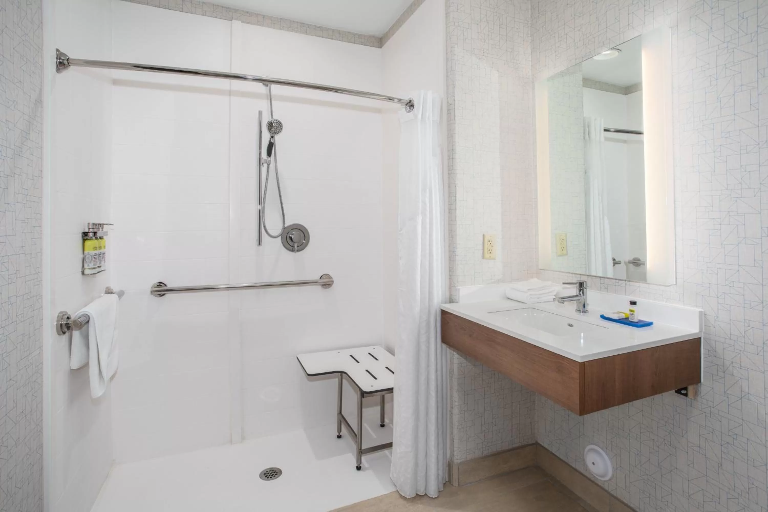 King Room with Roll-In Shower - Disability Access in Holiday Inn Express Hotel & Suites Phoenix-Glendale
