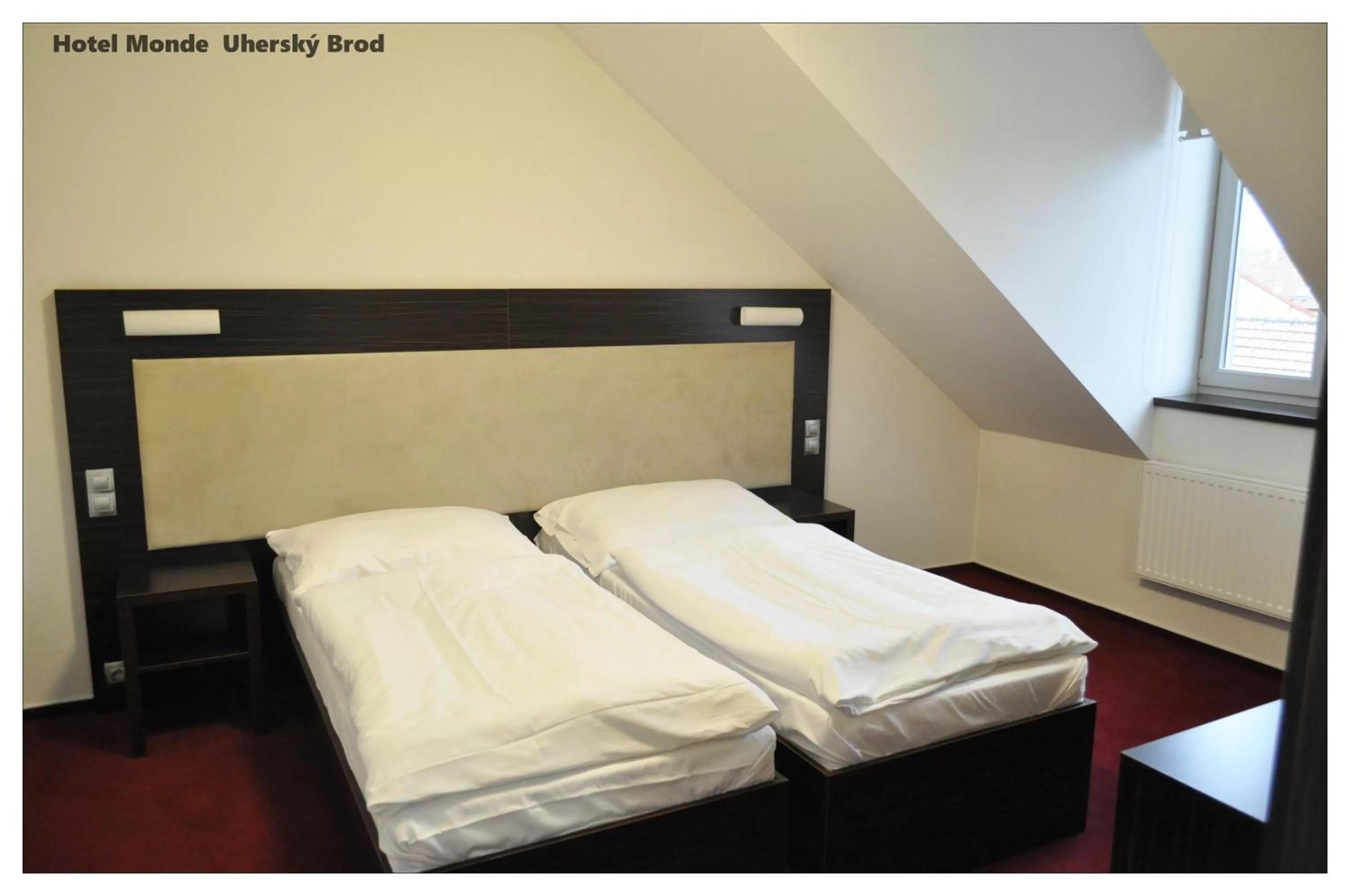 Bedroom, Room Photo in Hotel Monde