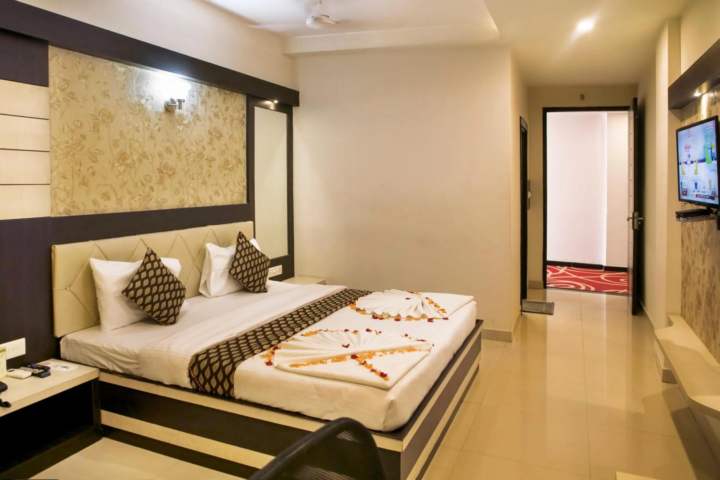 Photo of the whole room, Bed in Hotel Ganges Grand - 600m from Kashi Vishwanath Temple