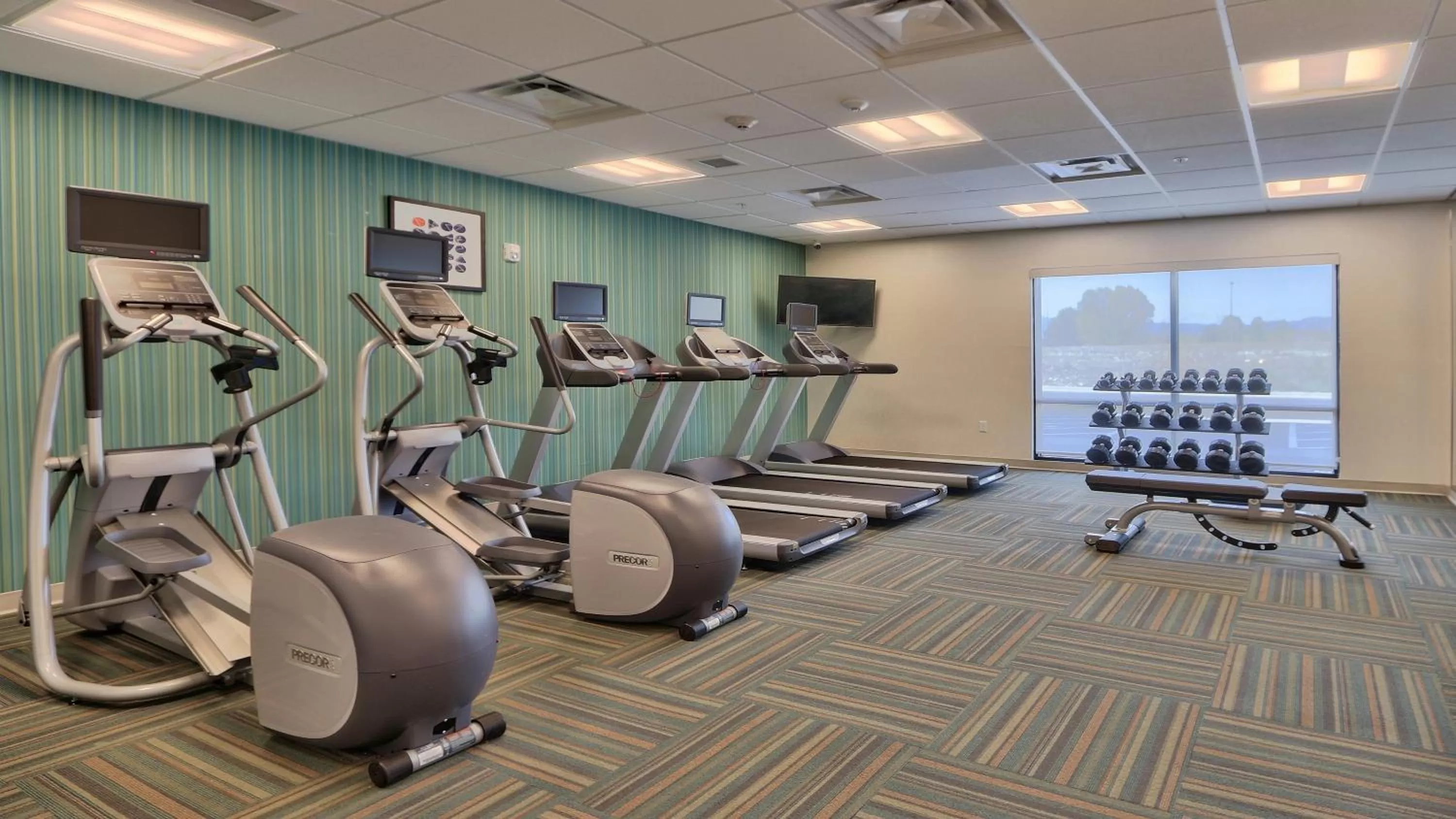 Fitness centre/facilities in Holiday Inn Express & Suites Broomfield by IHG