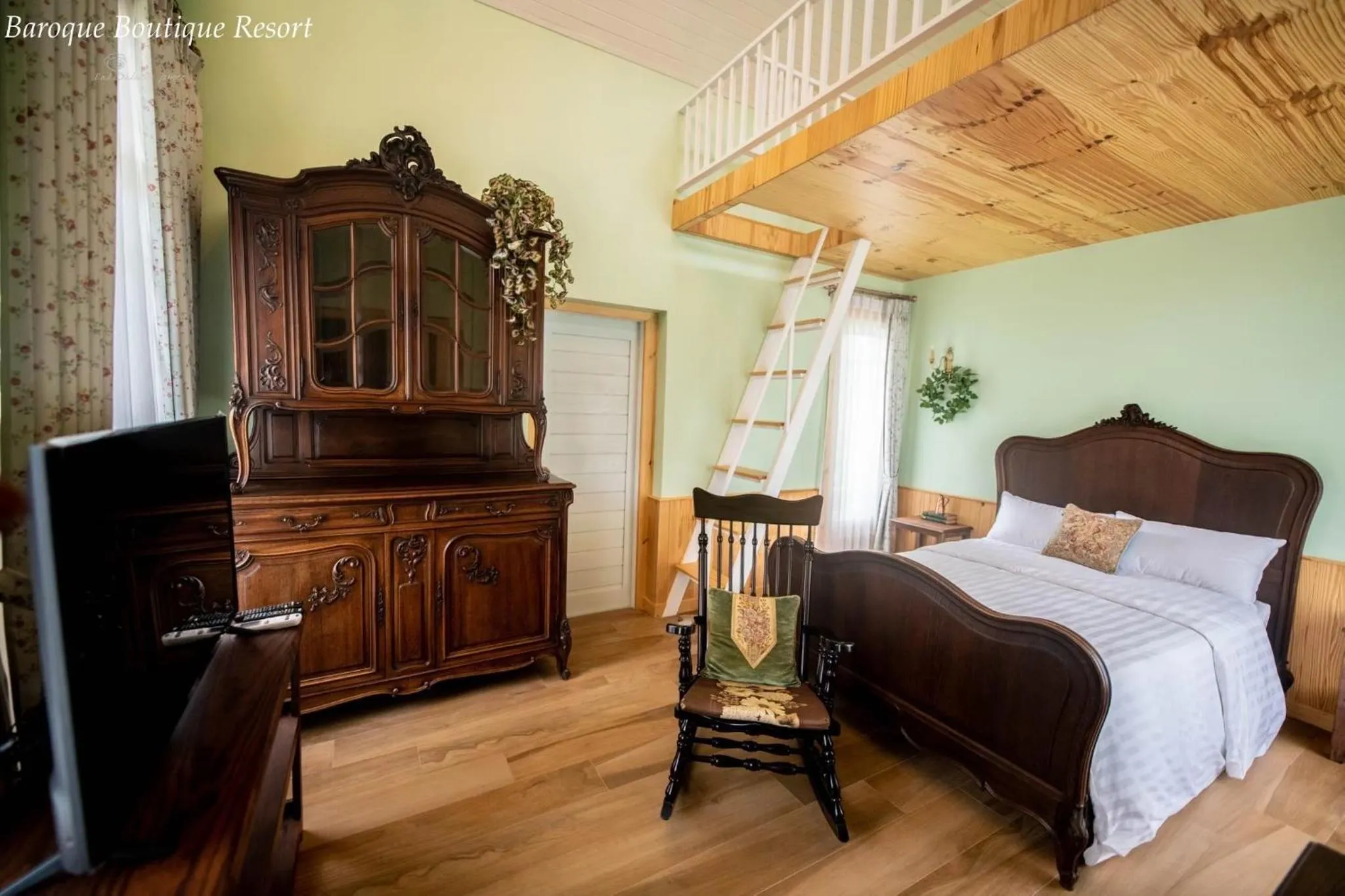 Bedroom, Bed in Baroque Boutique Resort