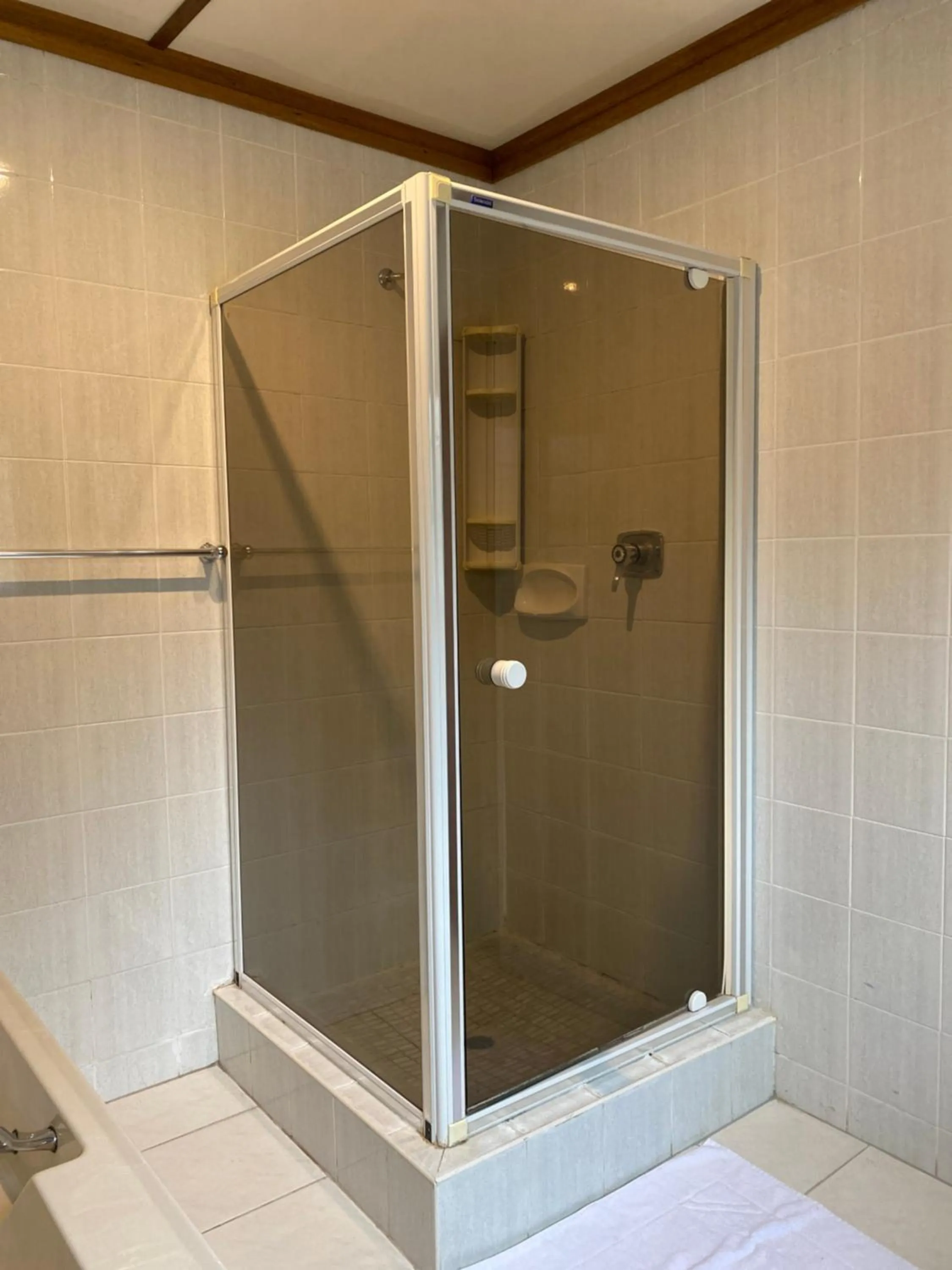 Bathroom in Marion Lodge