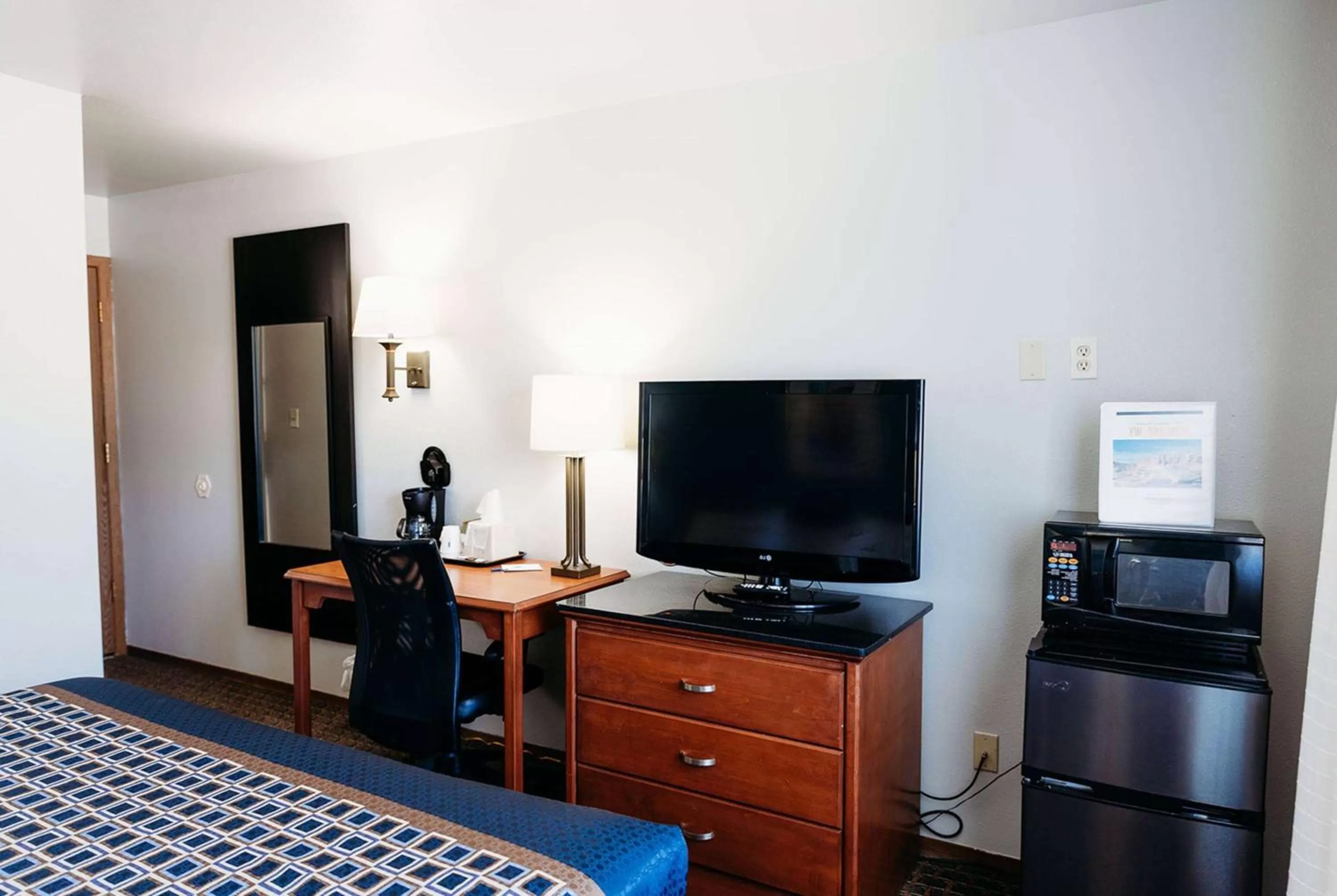 Photo of the whole room, Bed in Travelodge by Wyndham Worland