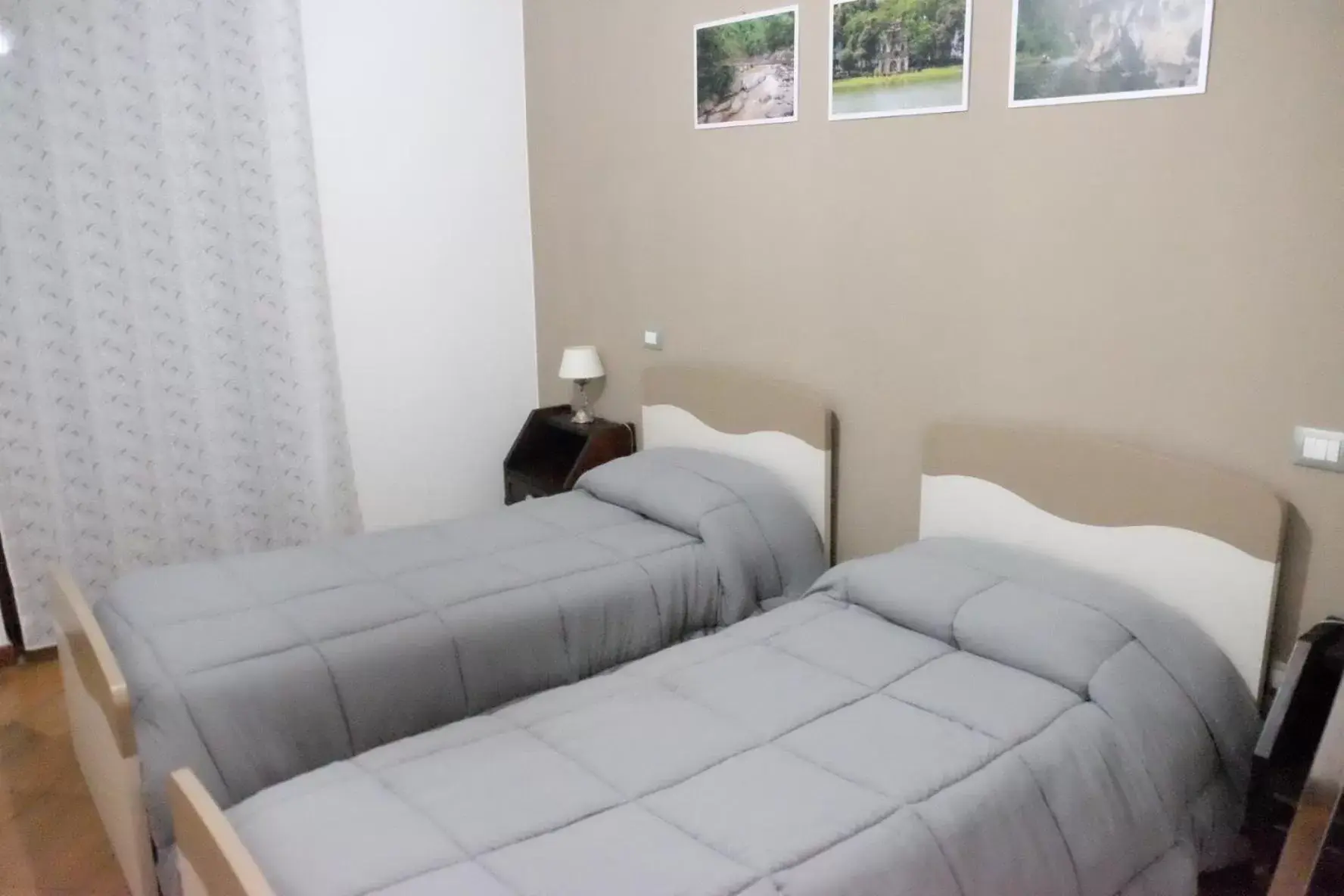 Twin Room in Dimora del Casale Twin Room in Dimora del Casale