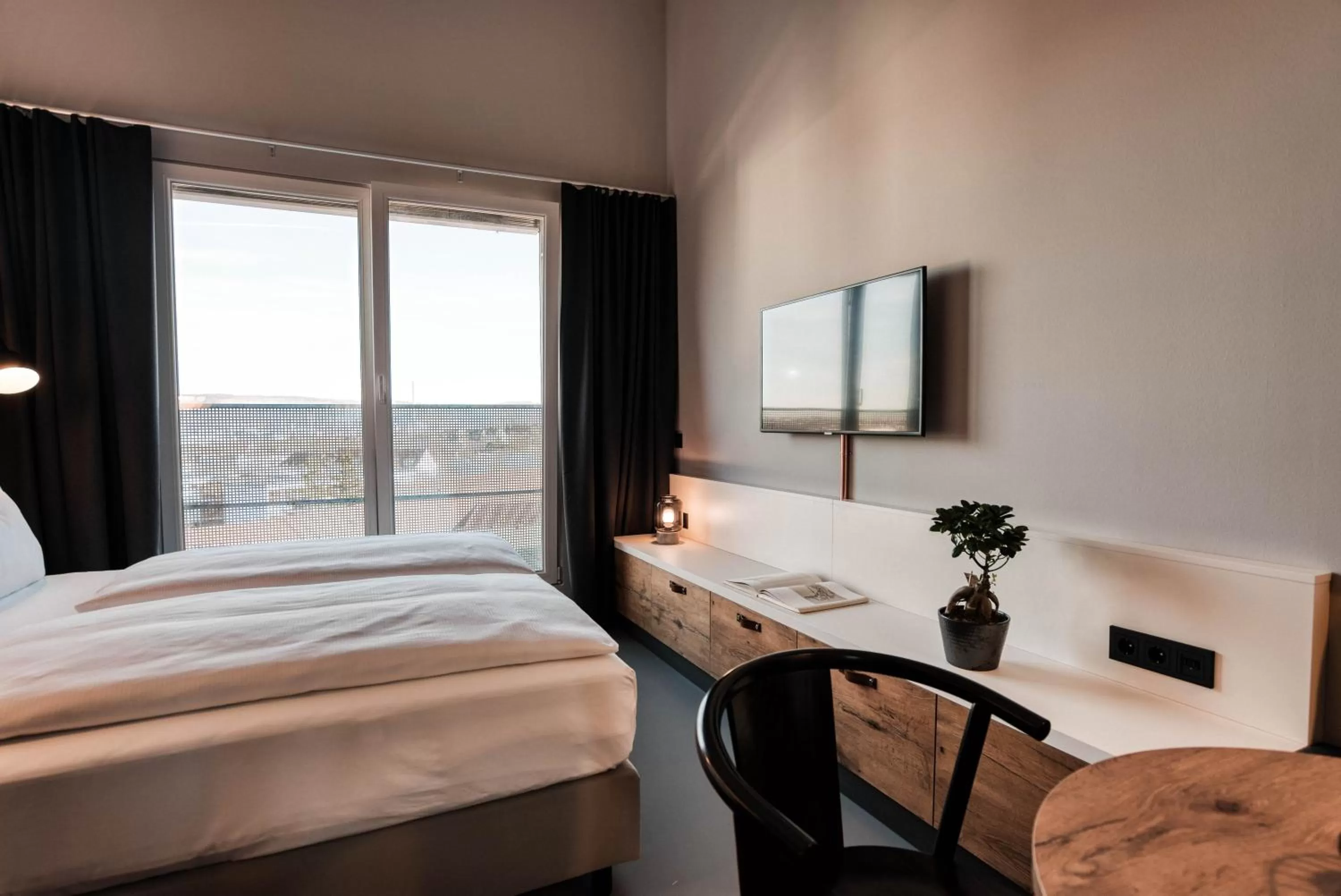 Bedroom, Bed in CLOUD No7 LOFTS