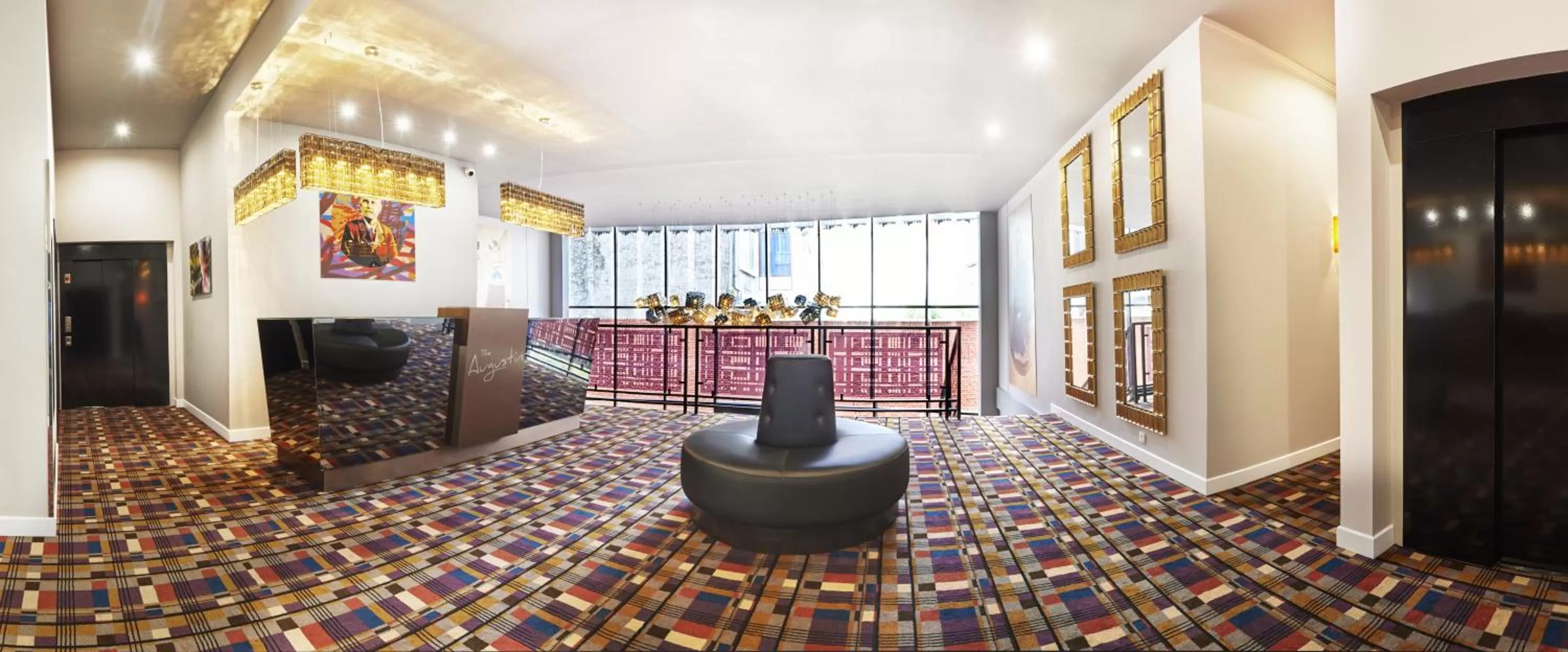 Facade/entrance in Hotel The Augustin