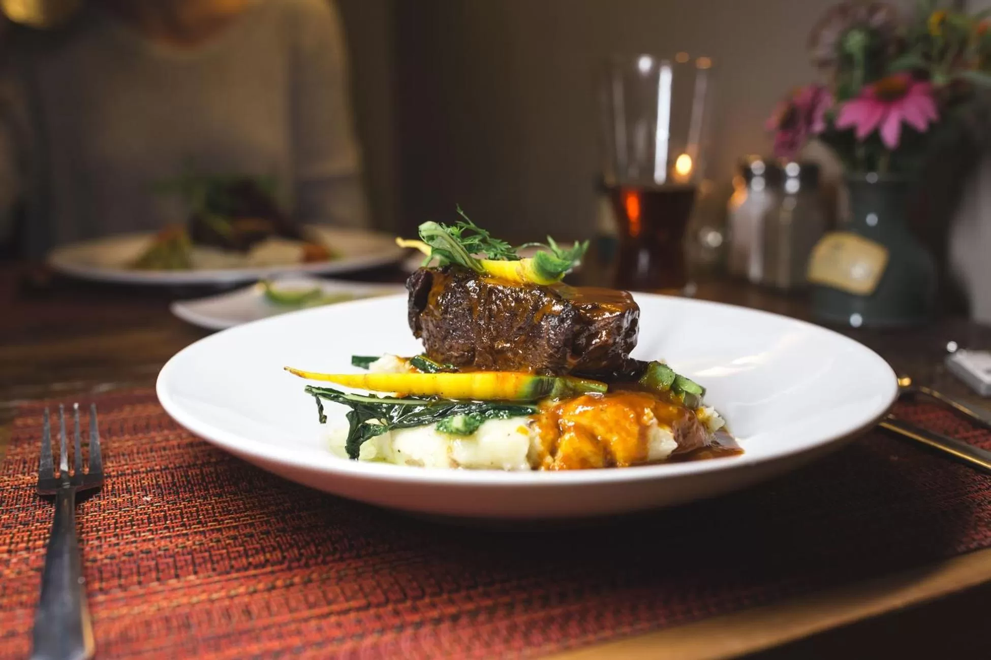 Restaurant/places to eat in Sage Hill Inn & Spa