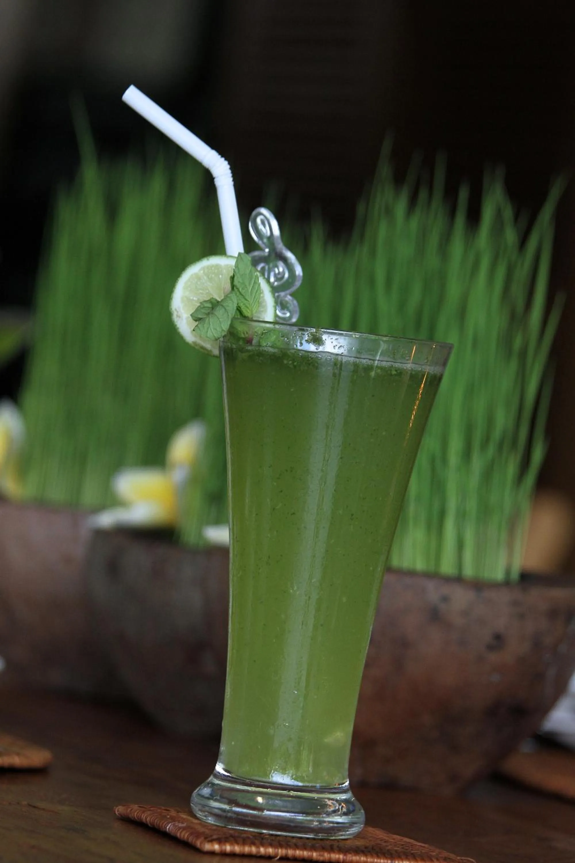 Restaurant/places to eat in D'Legon Villas