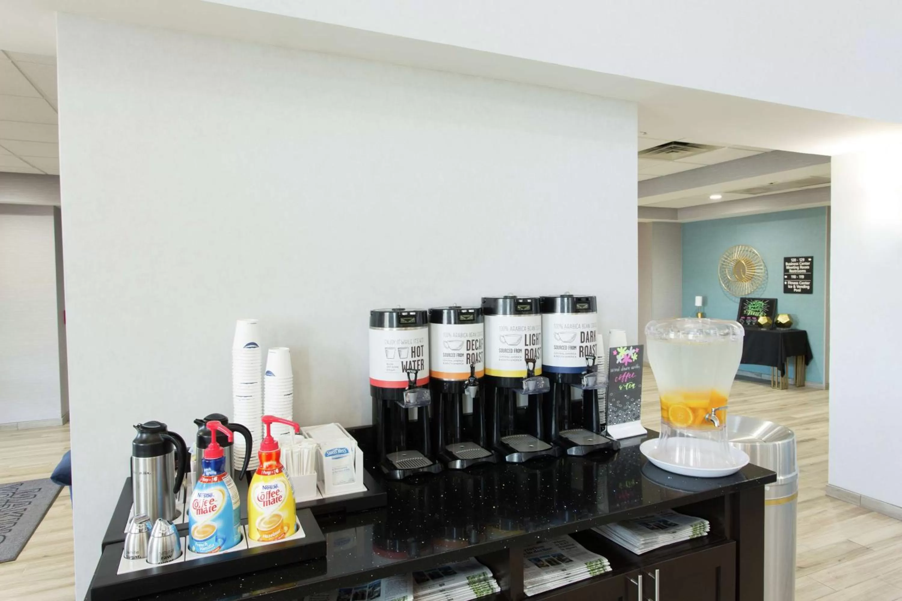 Restaurant/places to eat in Hampton Inn & Suites Ankeny