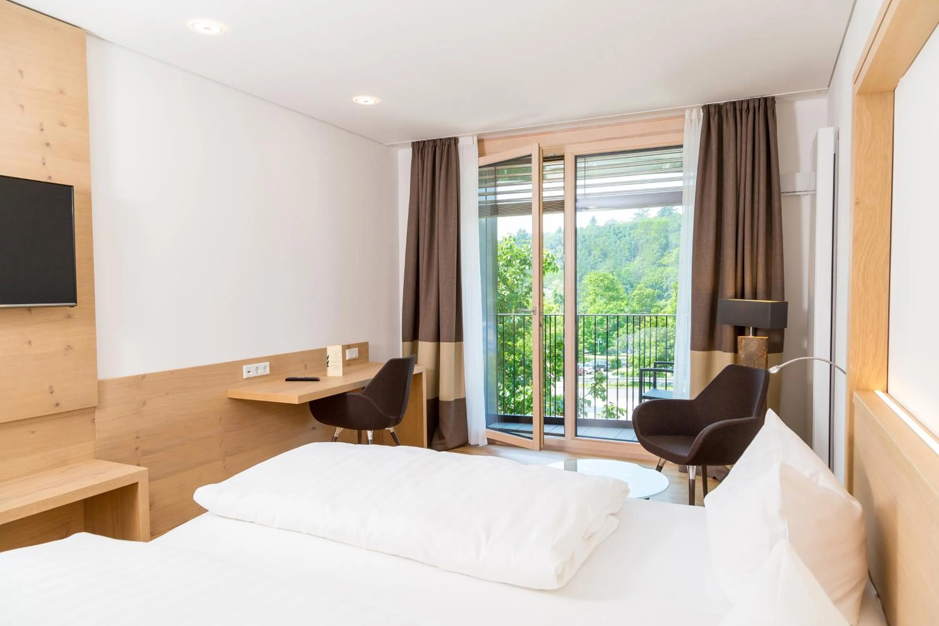 View (from property/room), Bed in Hotel Zur Schönen Aussicht