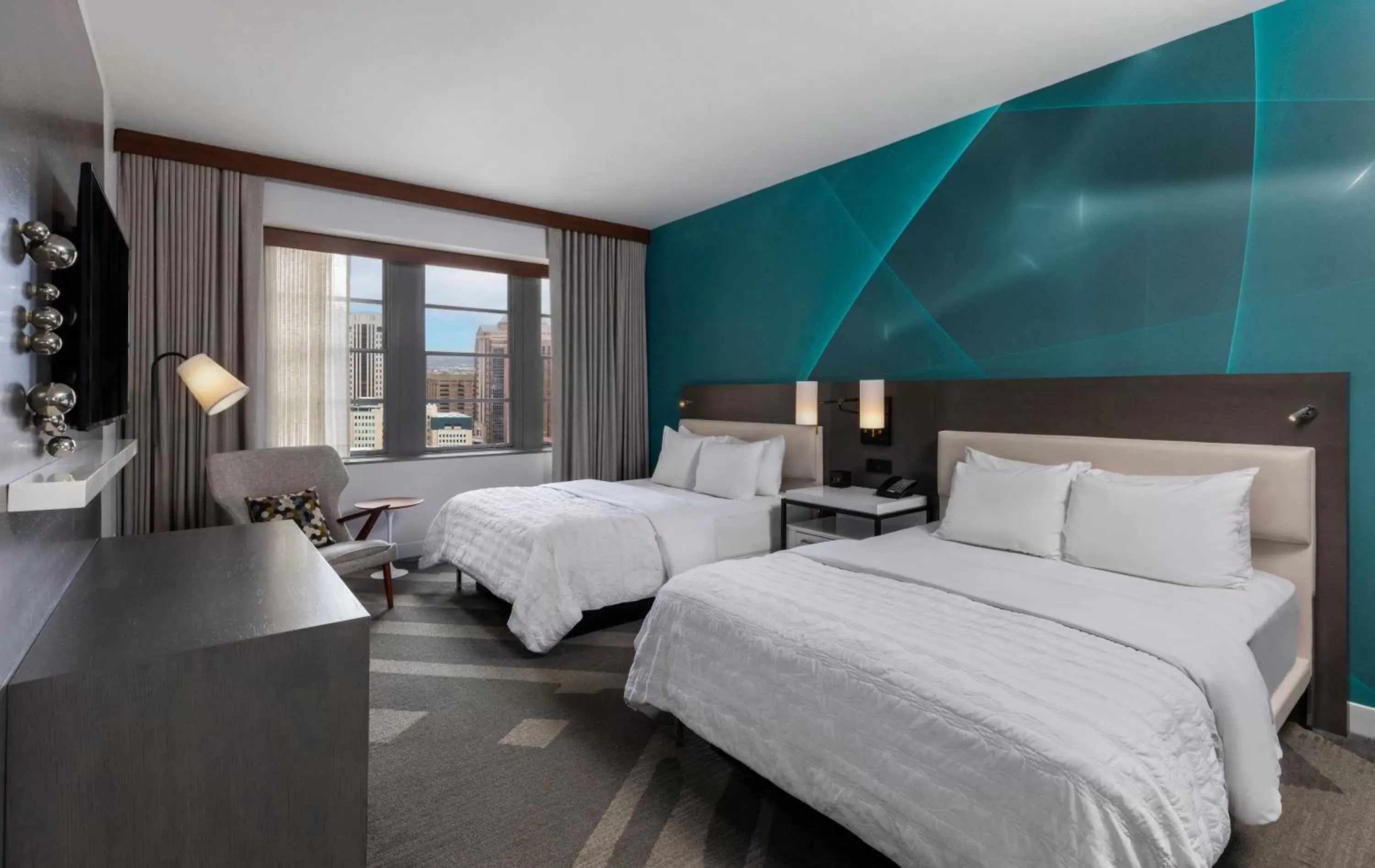 Guest room, 2 Queen in Le Meridien Houston Downtown Guest room, 2 Queen in Le Meridien Houston Downtown