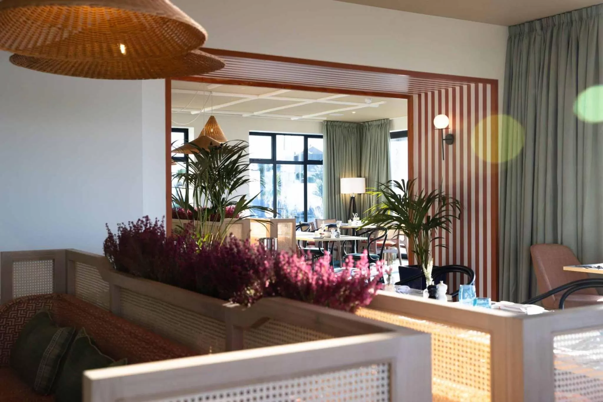 Dining area in The Relais Cooden Beach and Spa