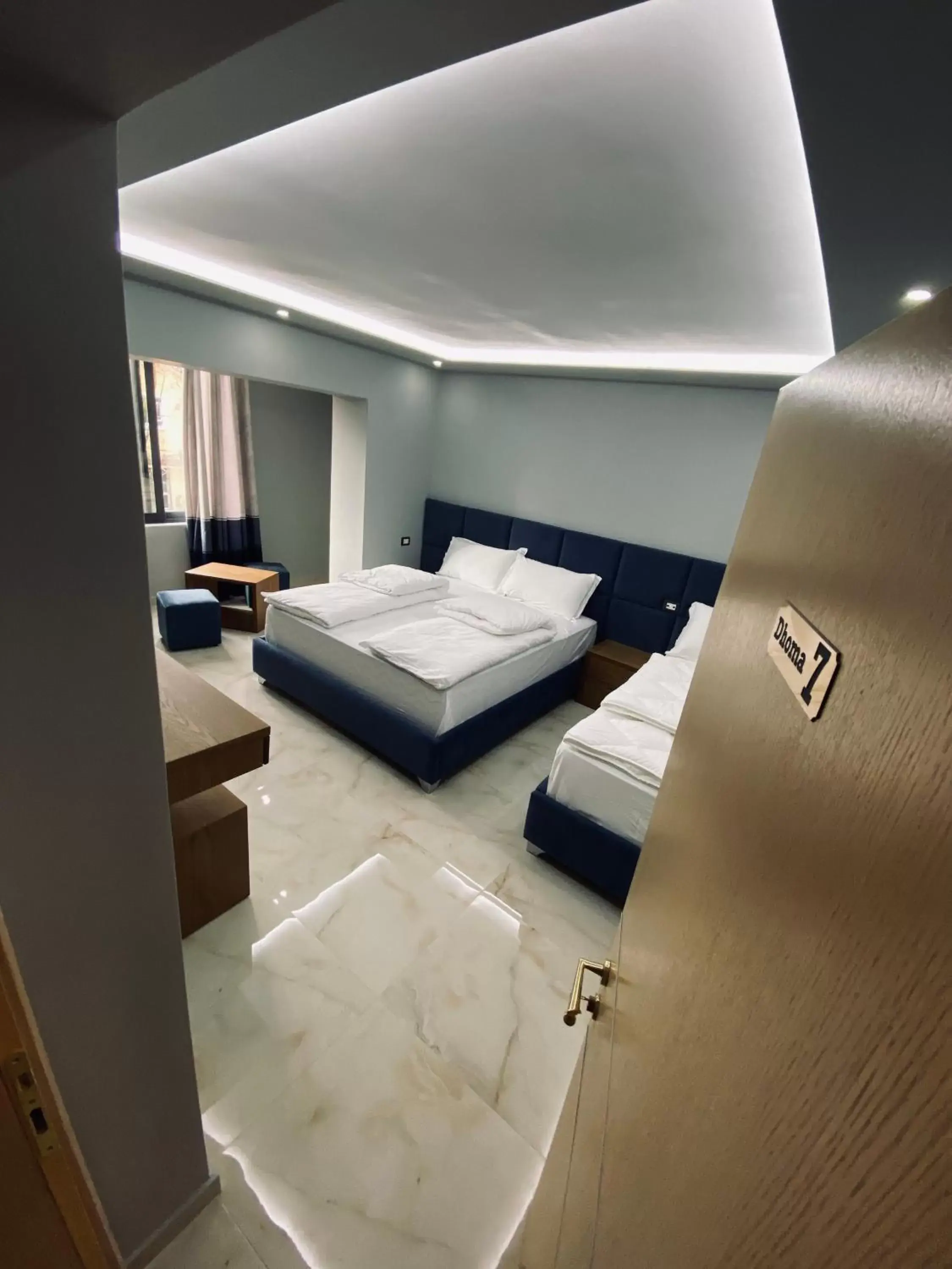 Deluxe Triple Room in Hotel Piemonte Deluxe Triple Room in Hotel Piemonte