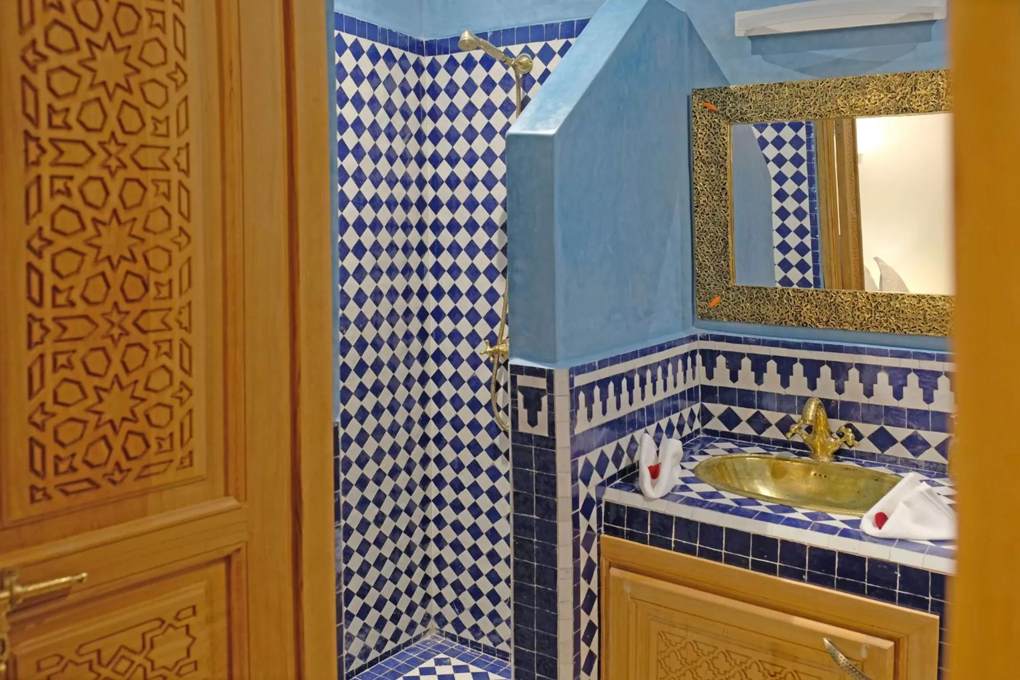 Bathroom in Riad ZANOUBA