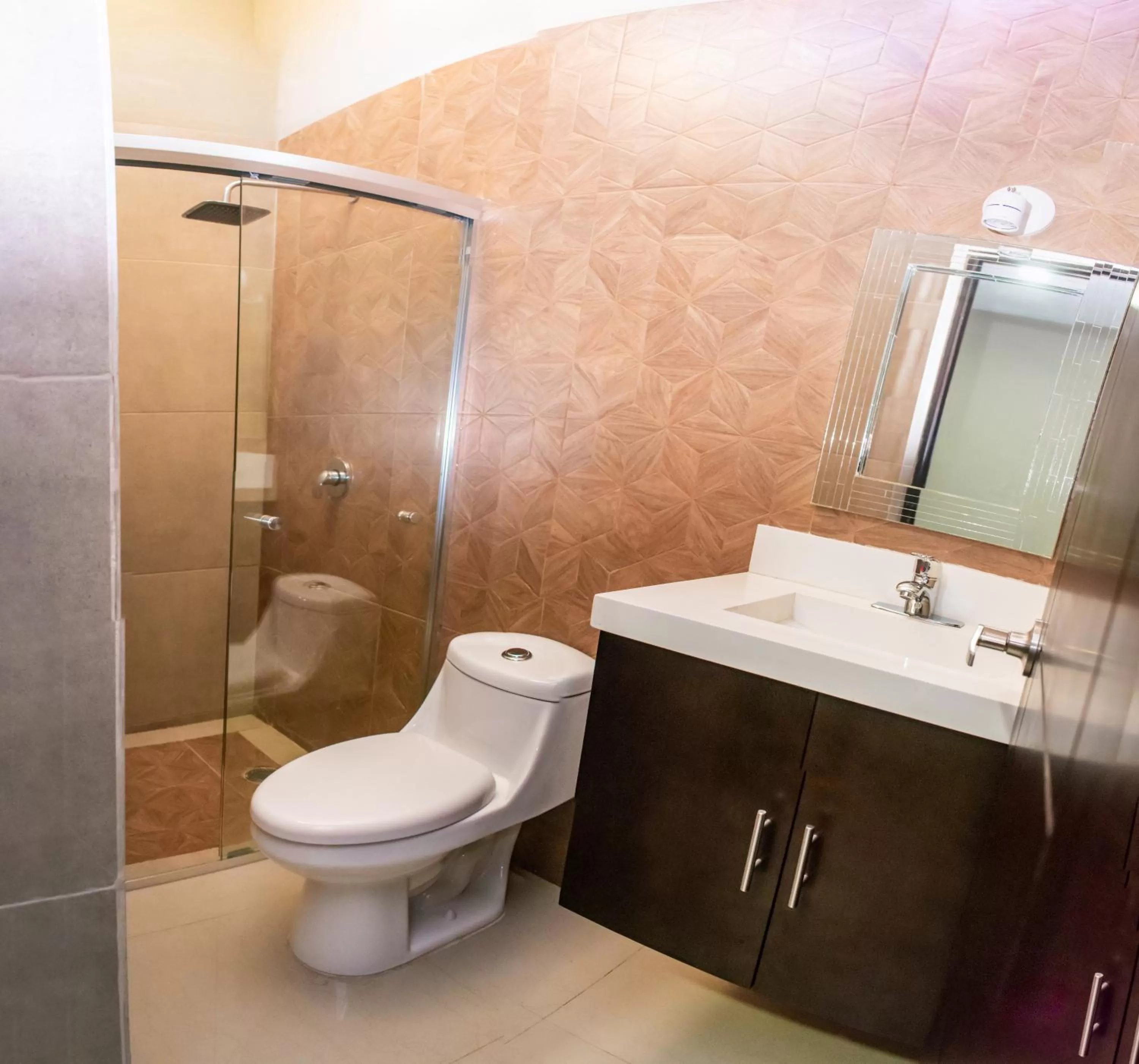 Shower in Hotel EL MILAGRO