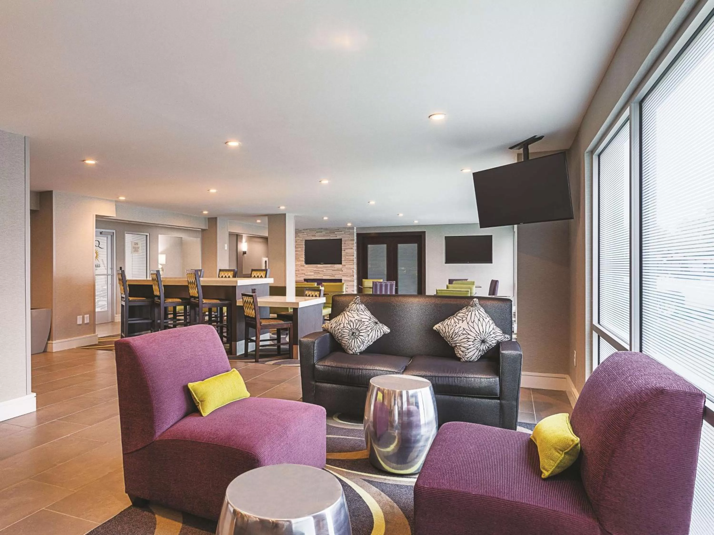 Lobby or reception in La Quinta by Wyndham Austin Round Rock