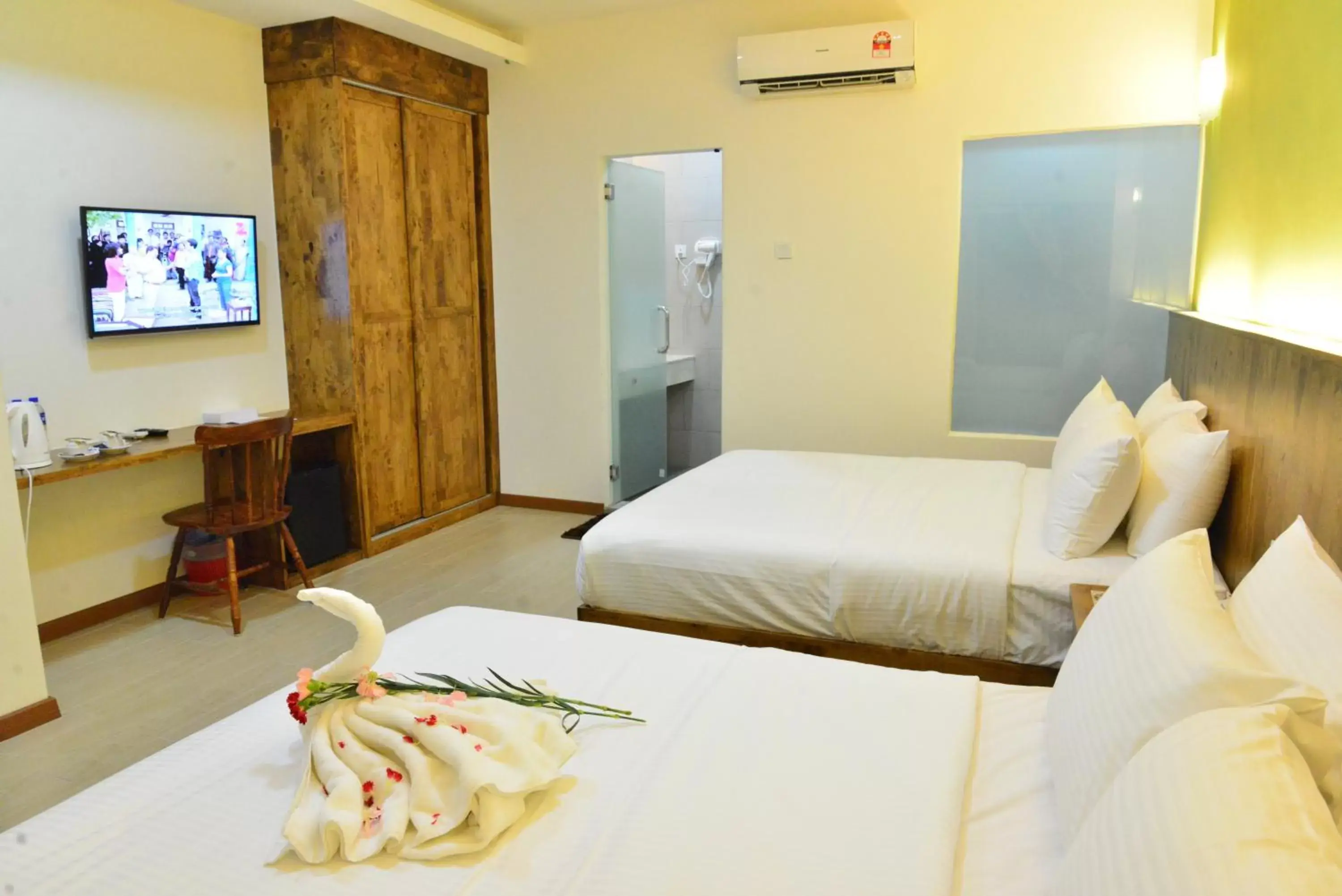 Classic Deluxe Family-4 Room in Swiss Hotel Heritage Boutique Melaka Classic Deluxe Family-4 Room in Swiss Hotel Heritage Boutique Melaka