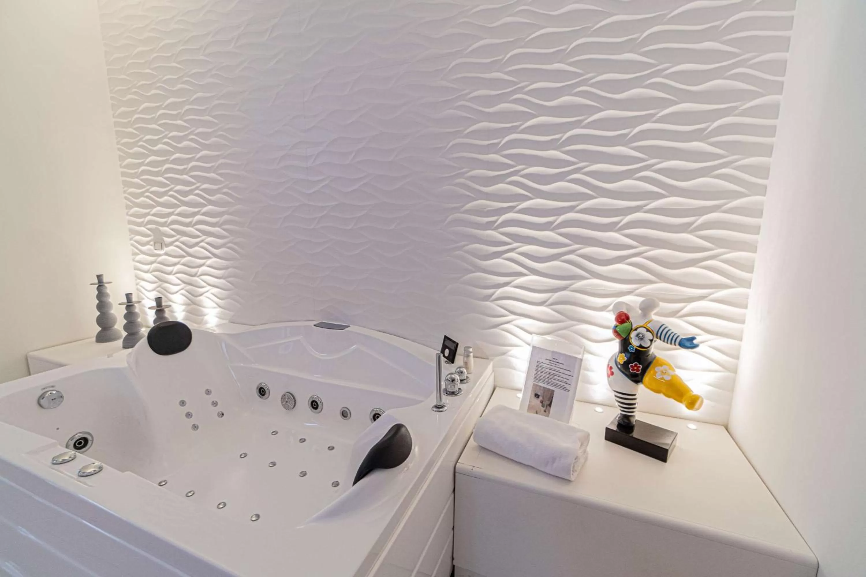 Photo of the whole room in Best Western Plus Hotel Perla Del Porto