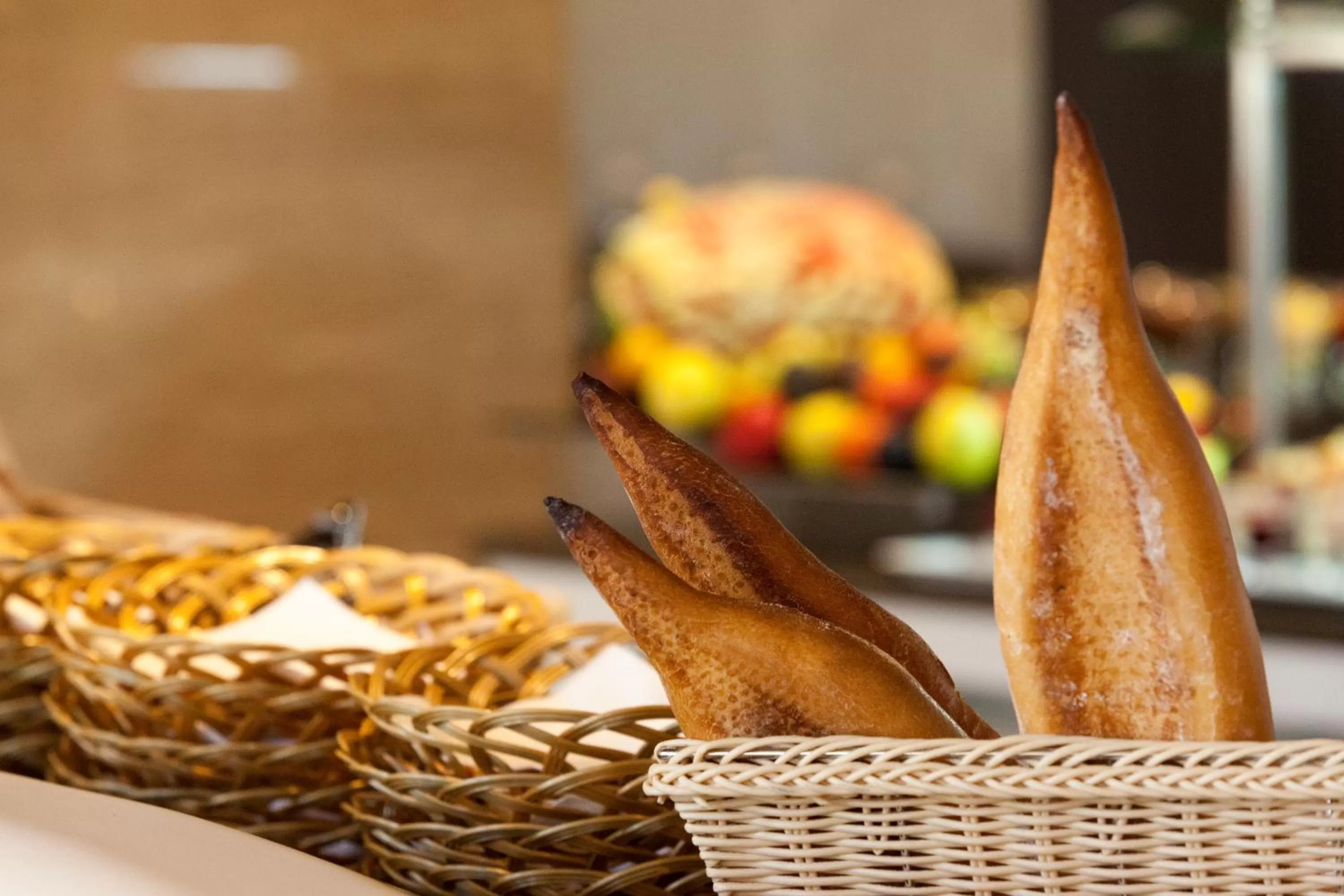 Restaurant/places to eat in Novotel Tunis