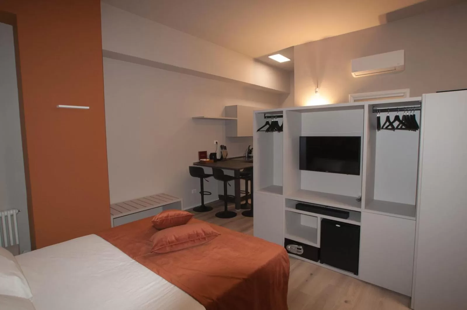 Photo of the whole room, Bed in Hotel Ca' di Gali