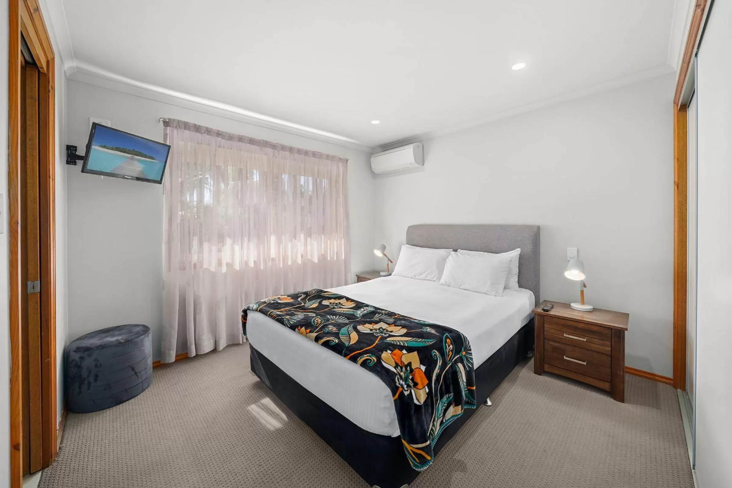 Bedroom, Bed in ULTIQA Village Resort